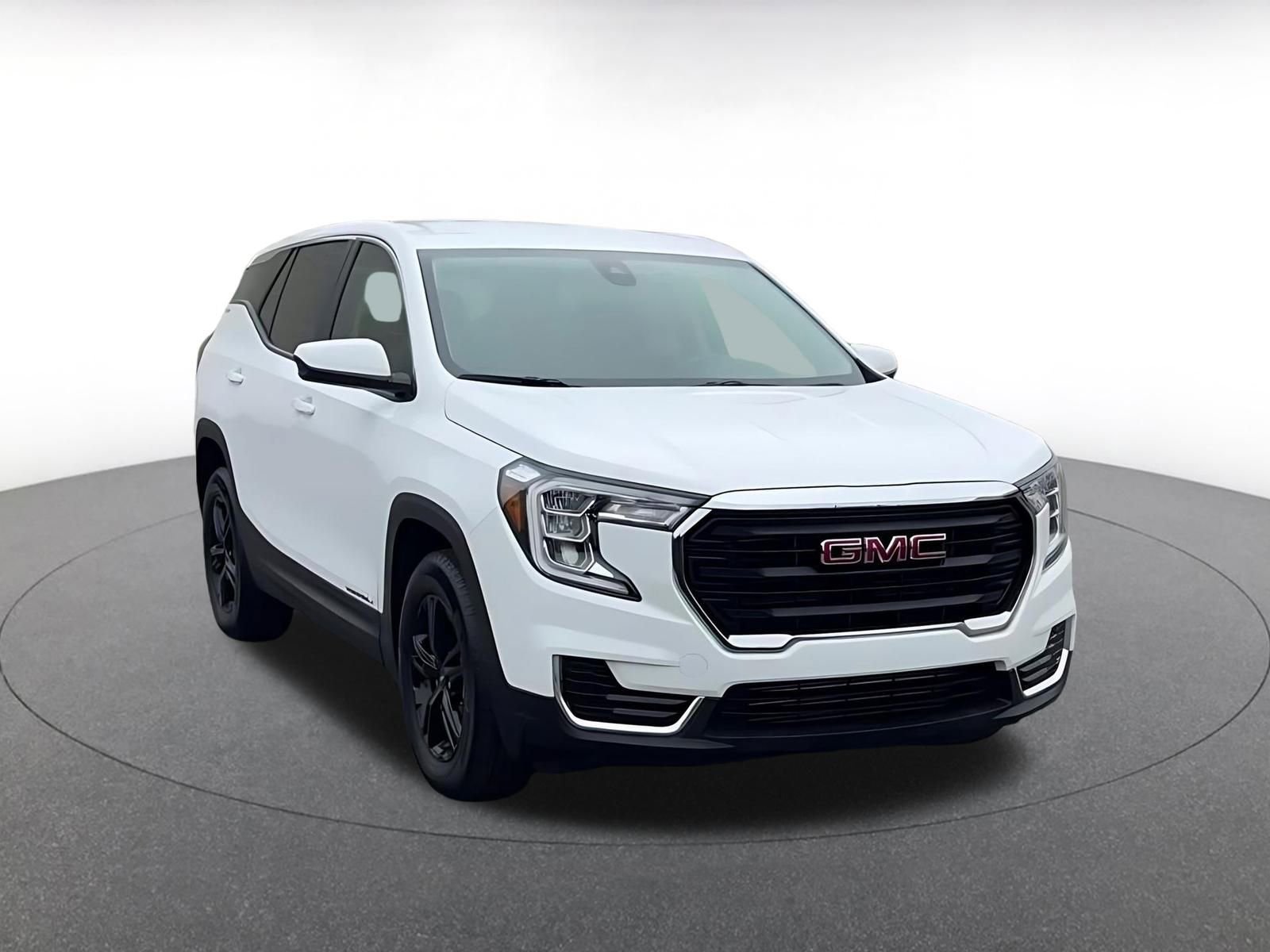 Thumbnail: 2024 GMC Terrain - 3