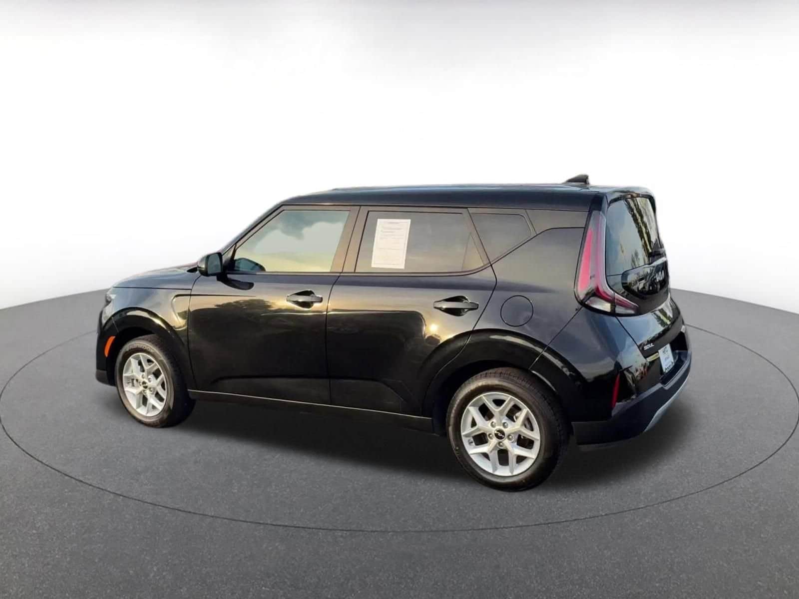 Thumbnail: 2025 Kia Soul - 10