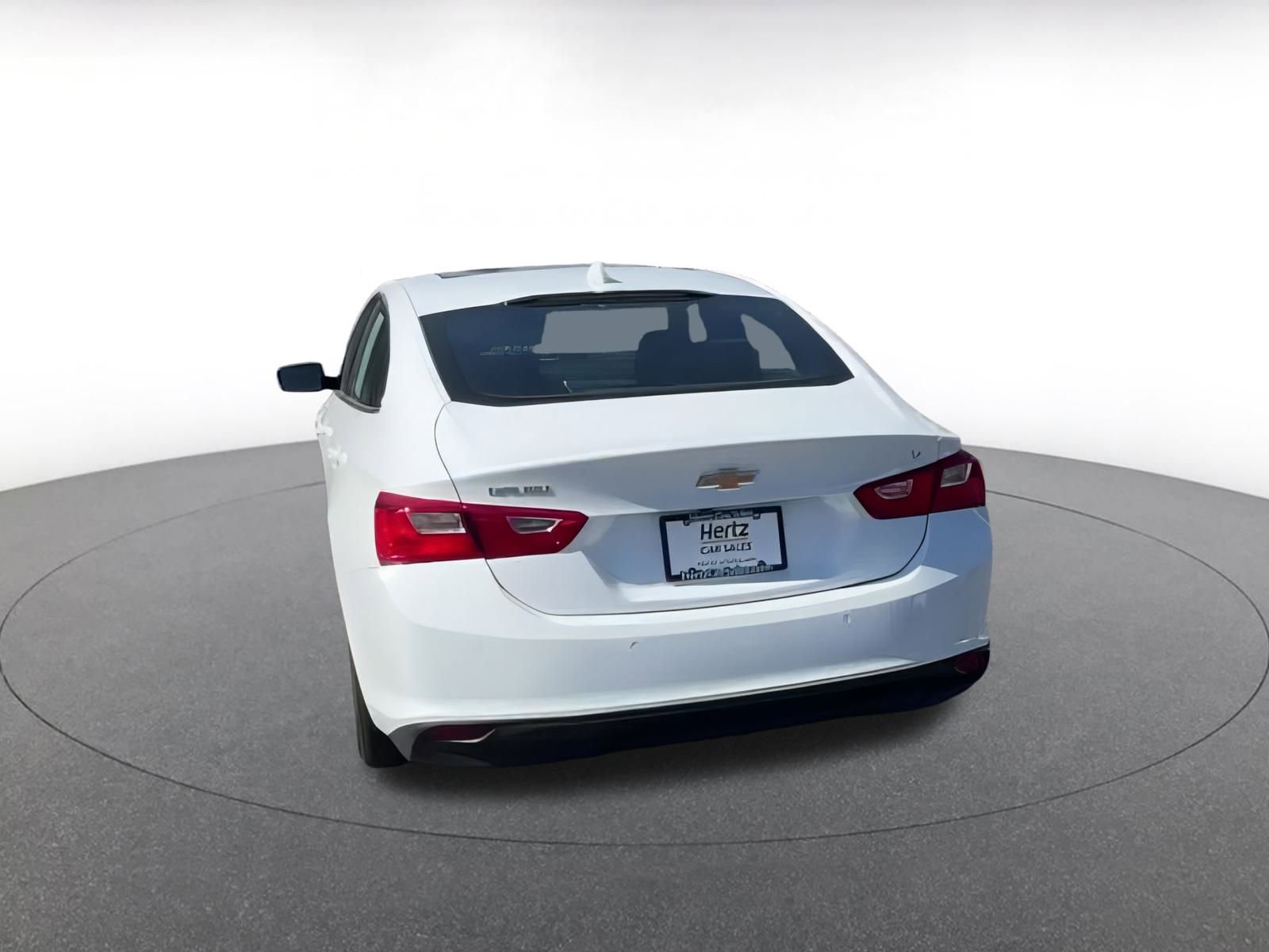 Thumbnail: 2024 Chevrolet Malibu - 13