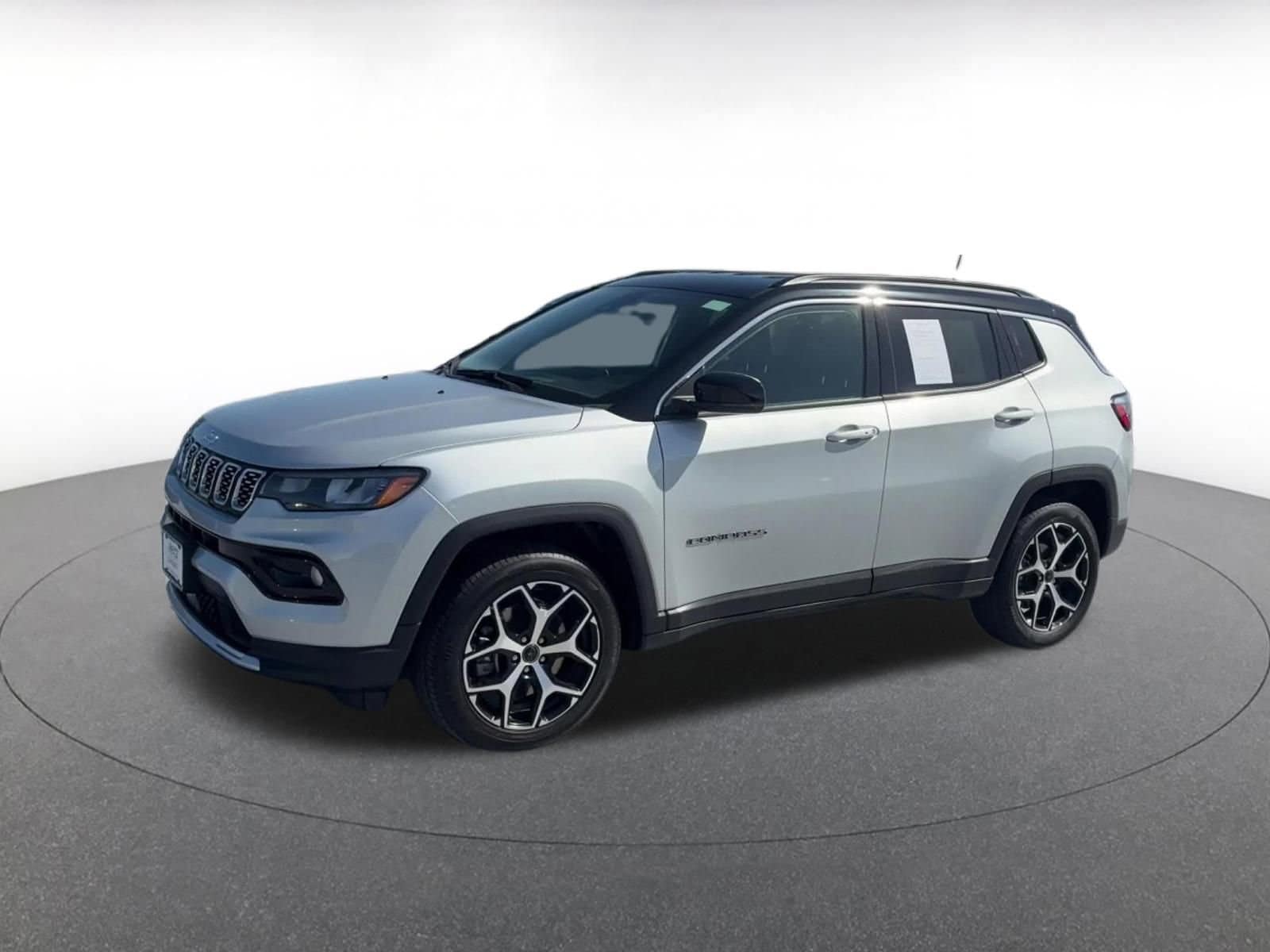 Thumbnail: 2025 Jeep Compass - 8