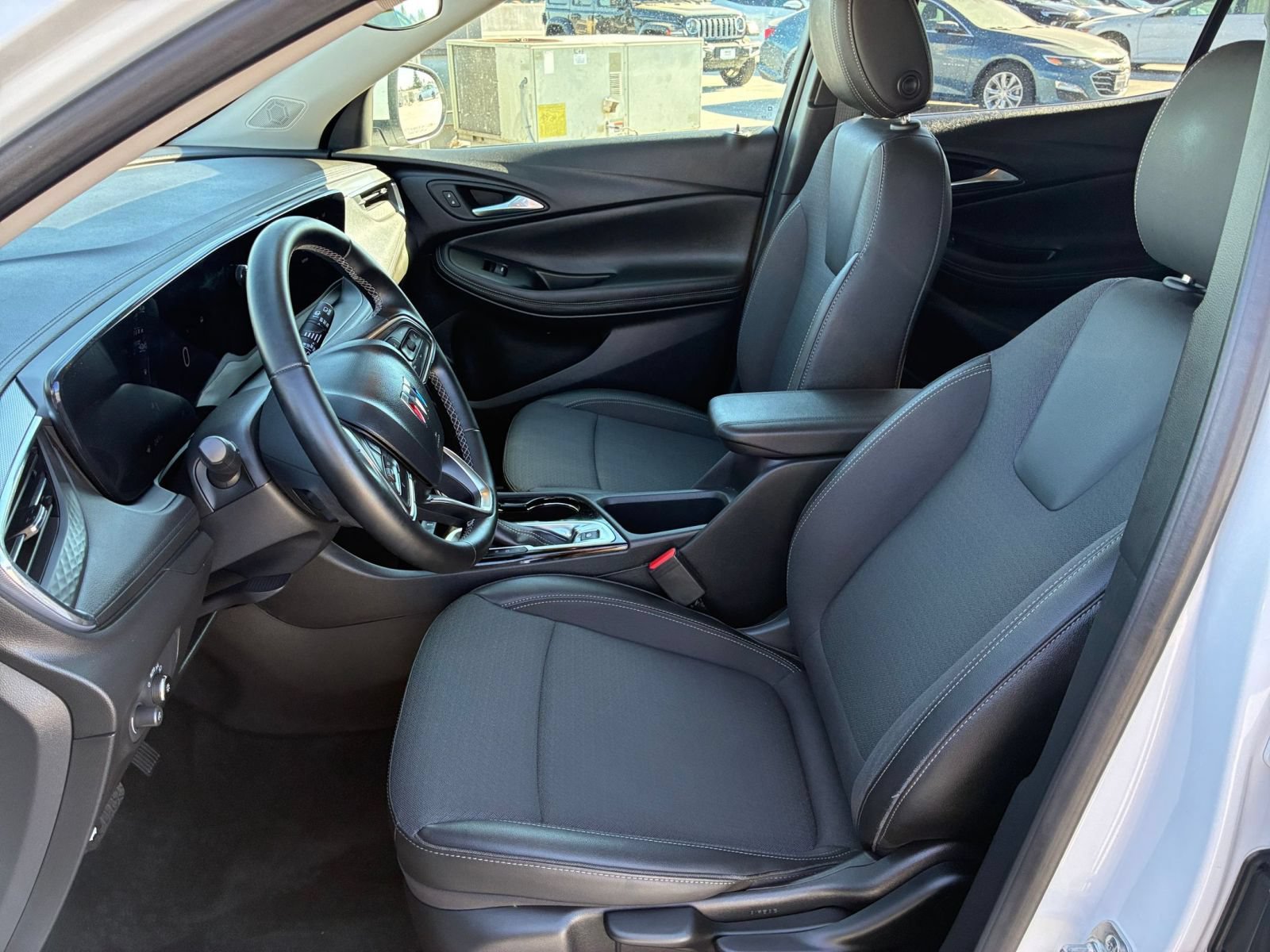 Thumbnail: 2025 Buick Encore GX - 26