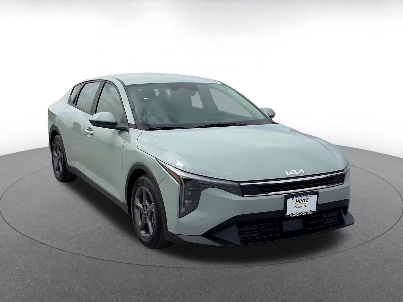 Thumbnail: 2026 Kia K4 - 3