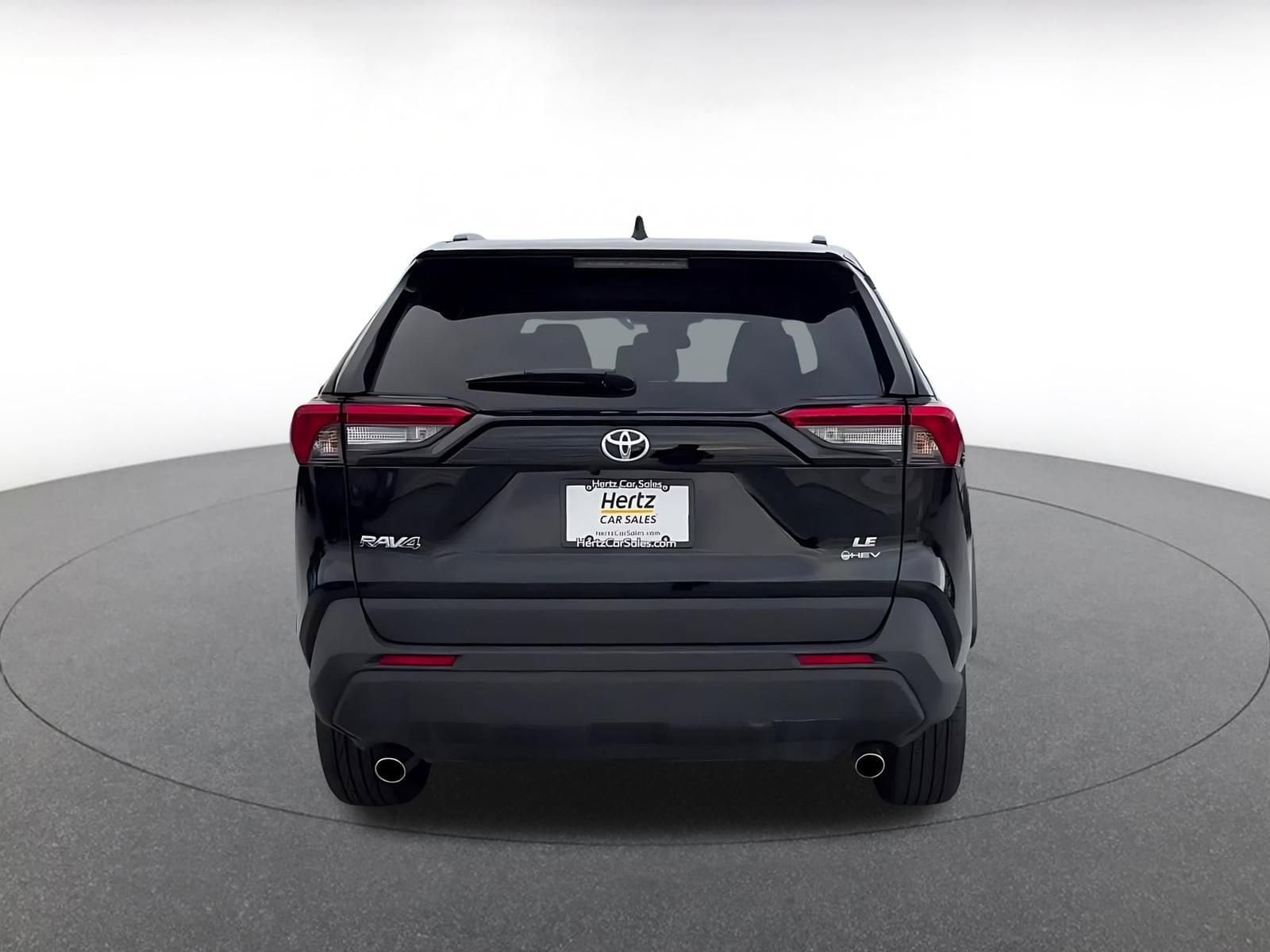 Thumbnail: 2025 Toyota RAV4 - 12