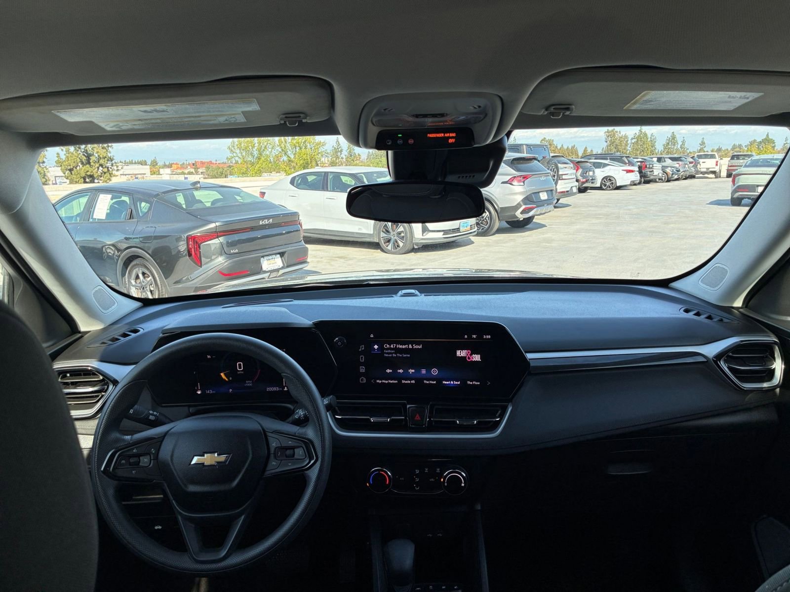 Thumbnail: 2025 Chevrolet TrailBlazer - 32