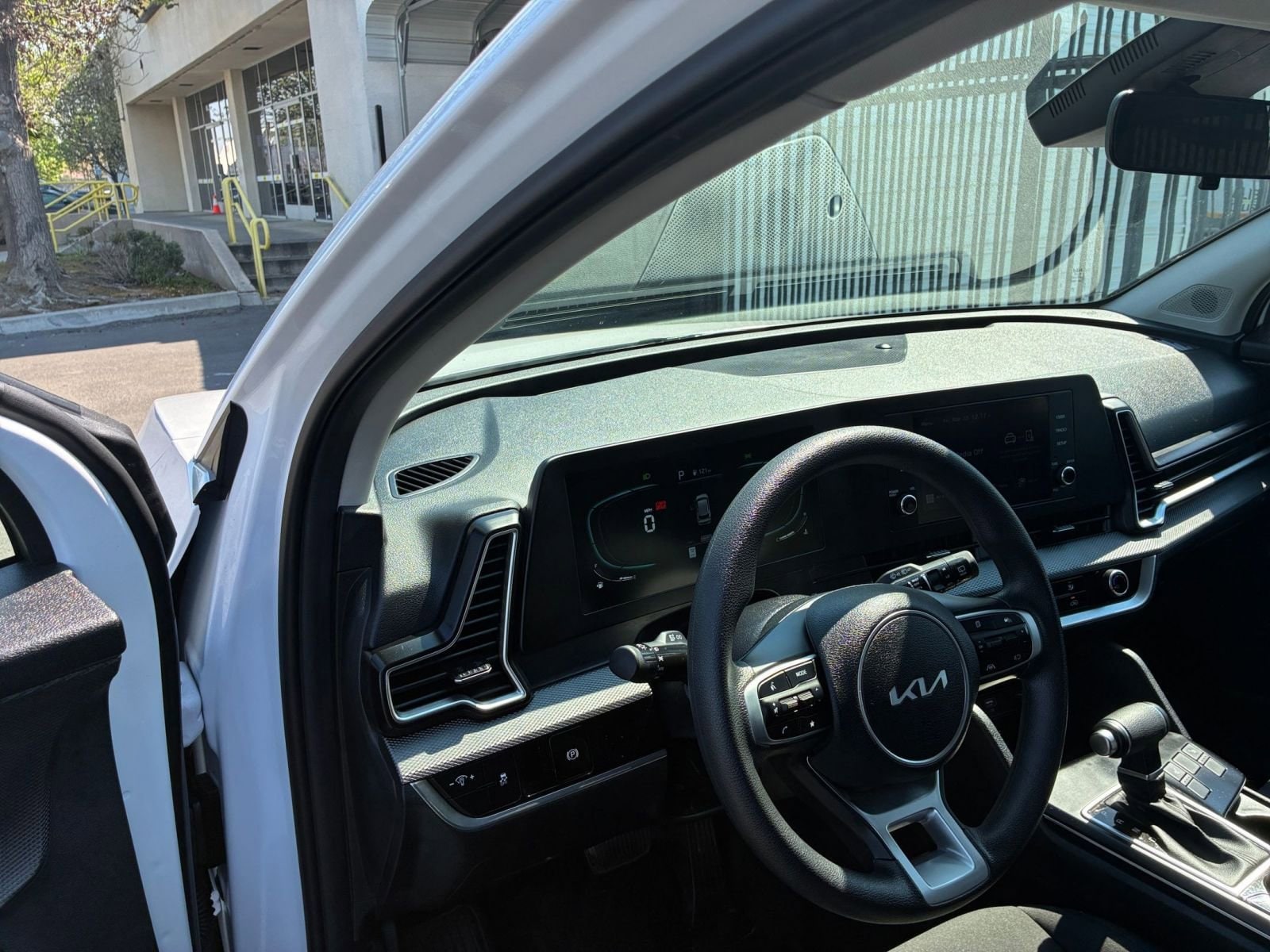 Thumbnail: 2025 Kia Sportage - 33