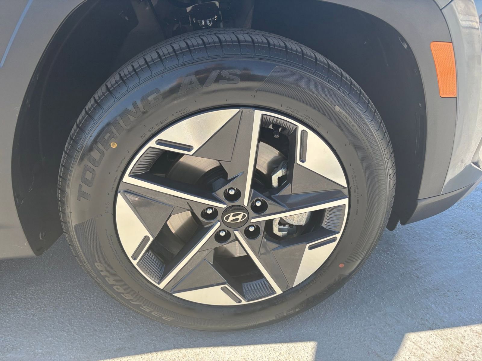 Thumbnail: 2025 Hyundai Tucson - 33