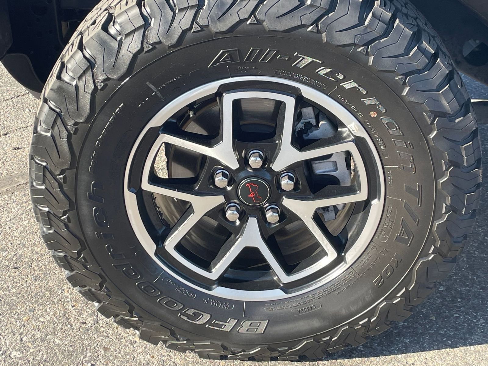 Thumbnail: 2025 Jeep Wrangler - 29