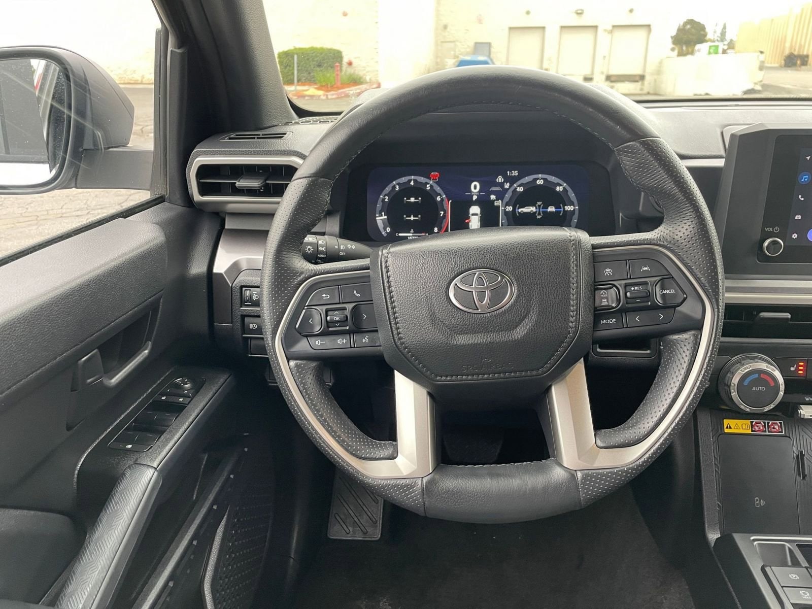 Thumbnail: 2025 Toyota 4Runner - 34