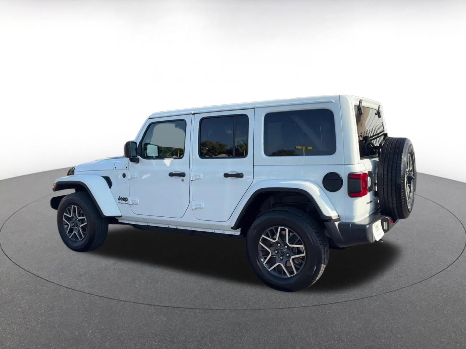 Thumbnail: 2025 Jeep Wrangler - 10