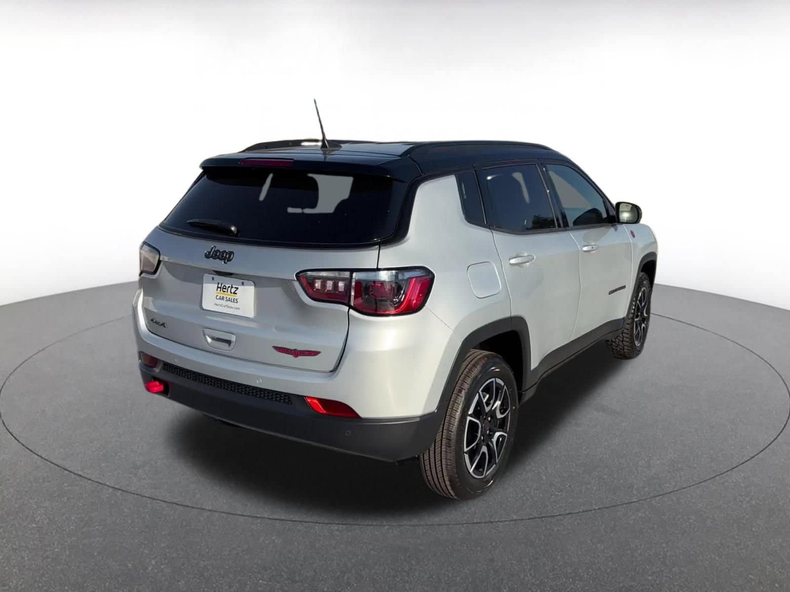 Thumbnail: 2025 Jeep Compass - 14