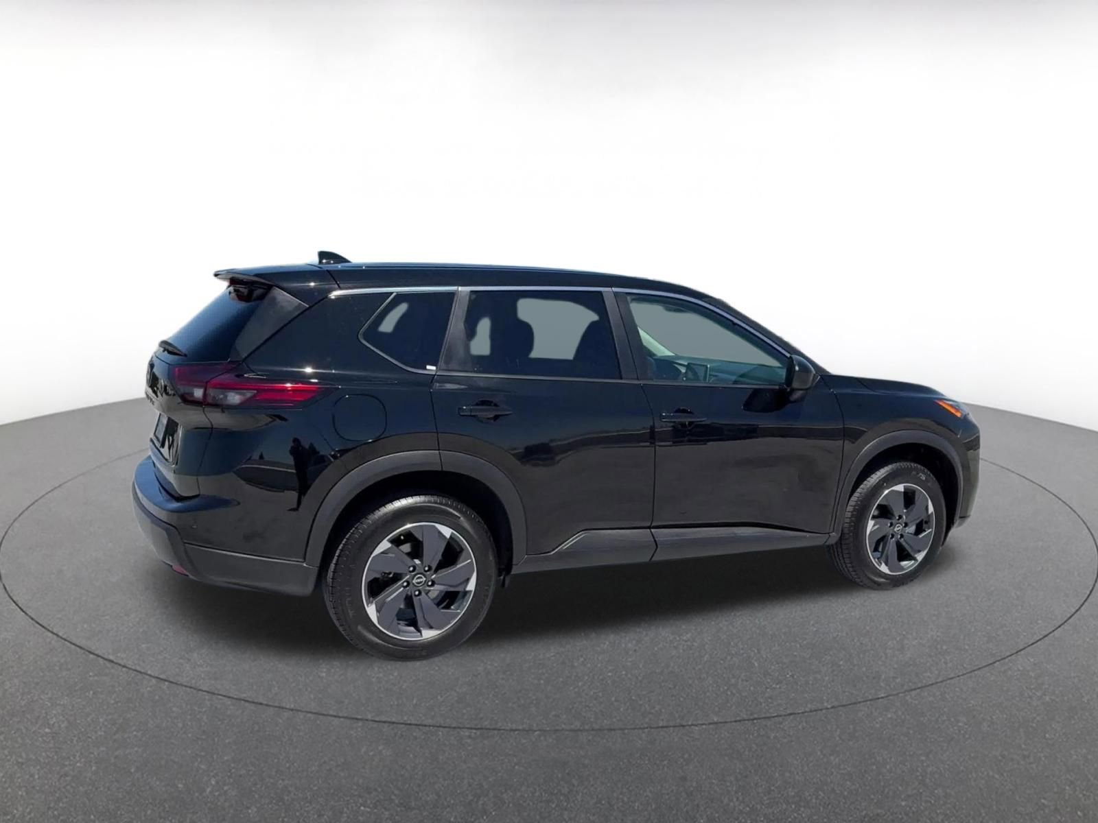 Thumbnail: 2025 Nissan Rogue - 14