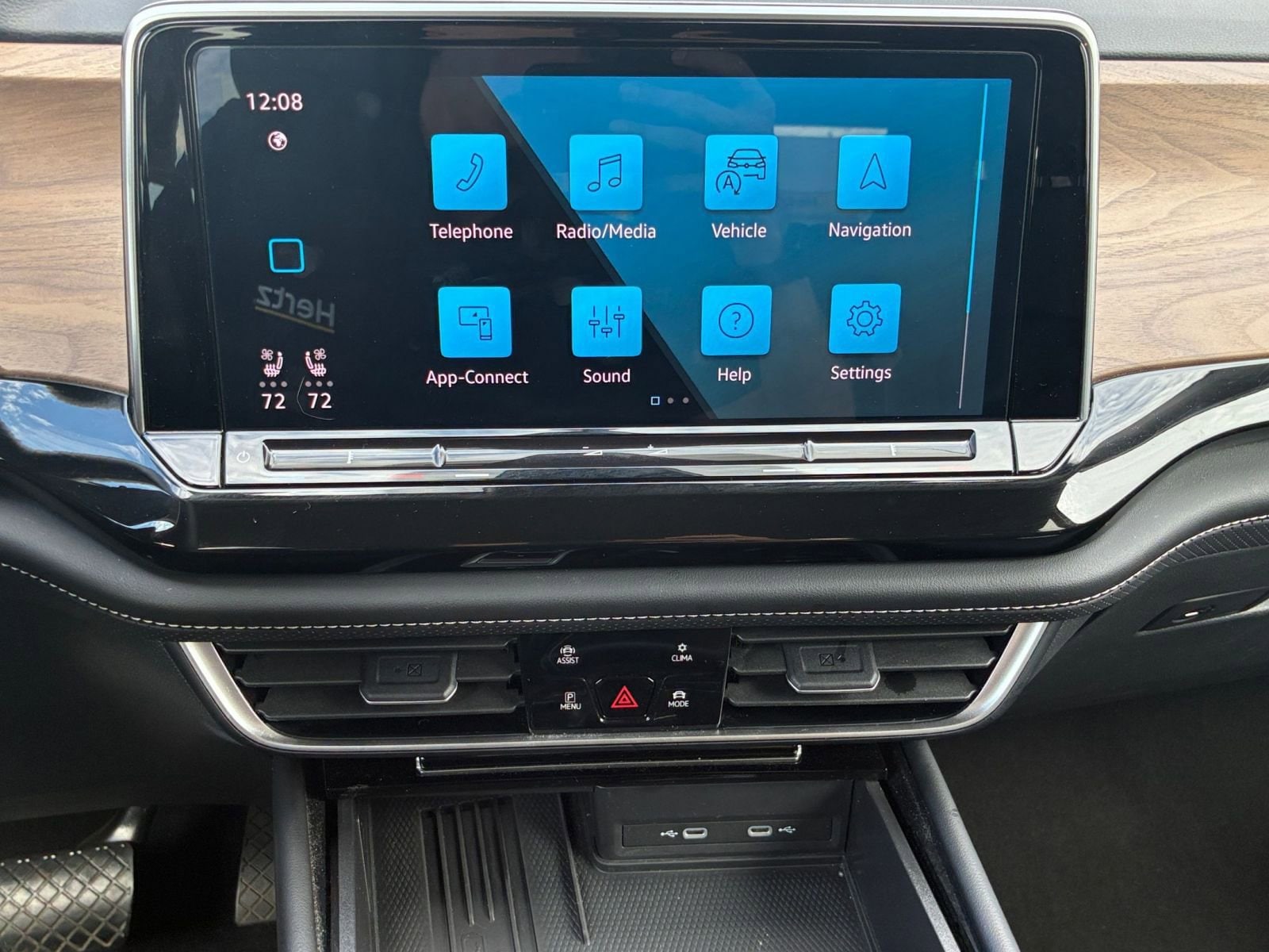 Thumbnail: 2025 Volkswagen Atlas - 17