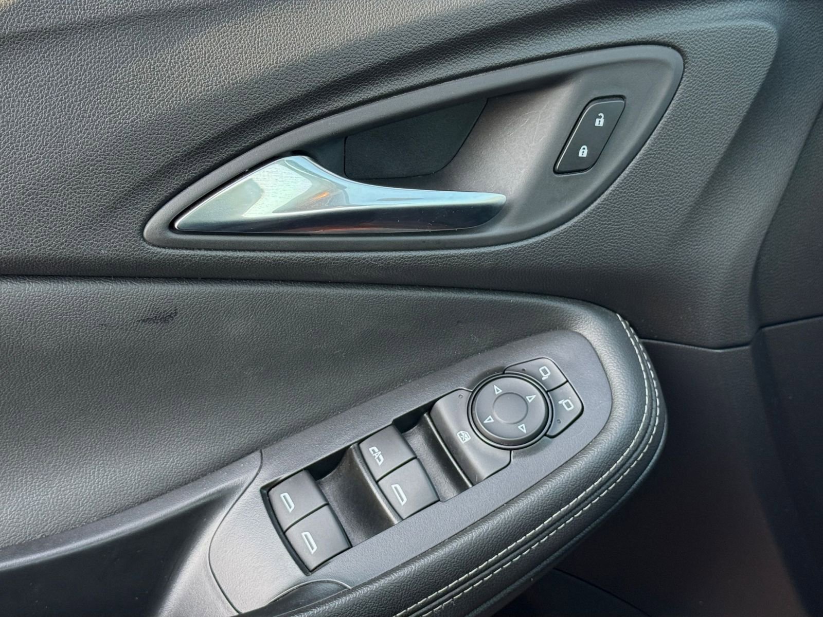 Thumbnail: 2025 Buick Encore GX - 20