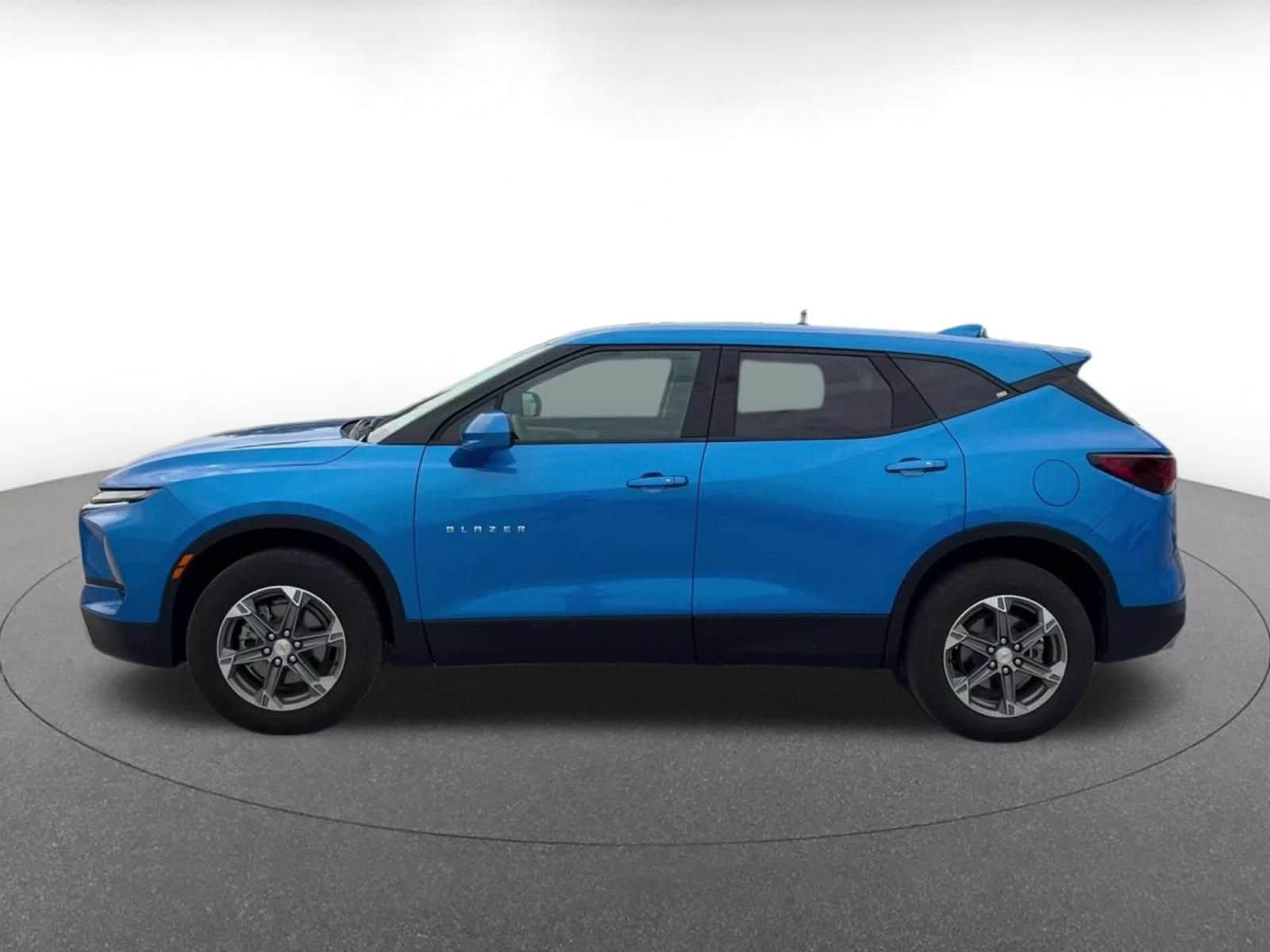 Thumbnail: 2026 Chevrolet Blazer - 9