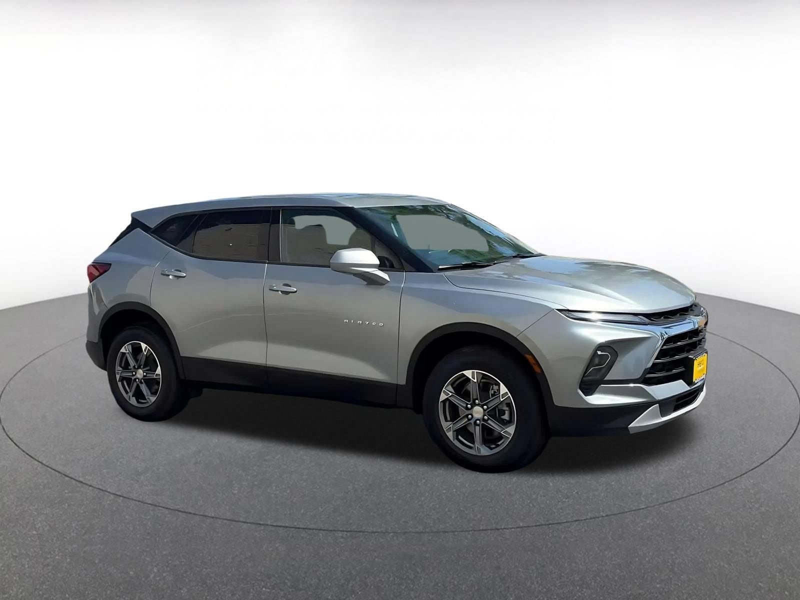 Thumbnail: 2026 Chevrolet Blazer - 2