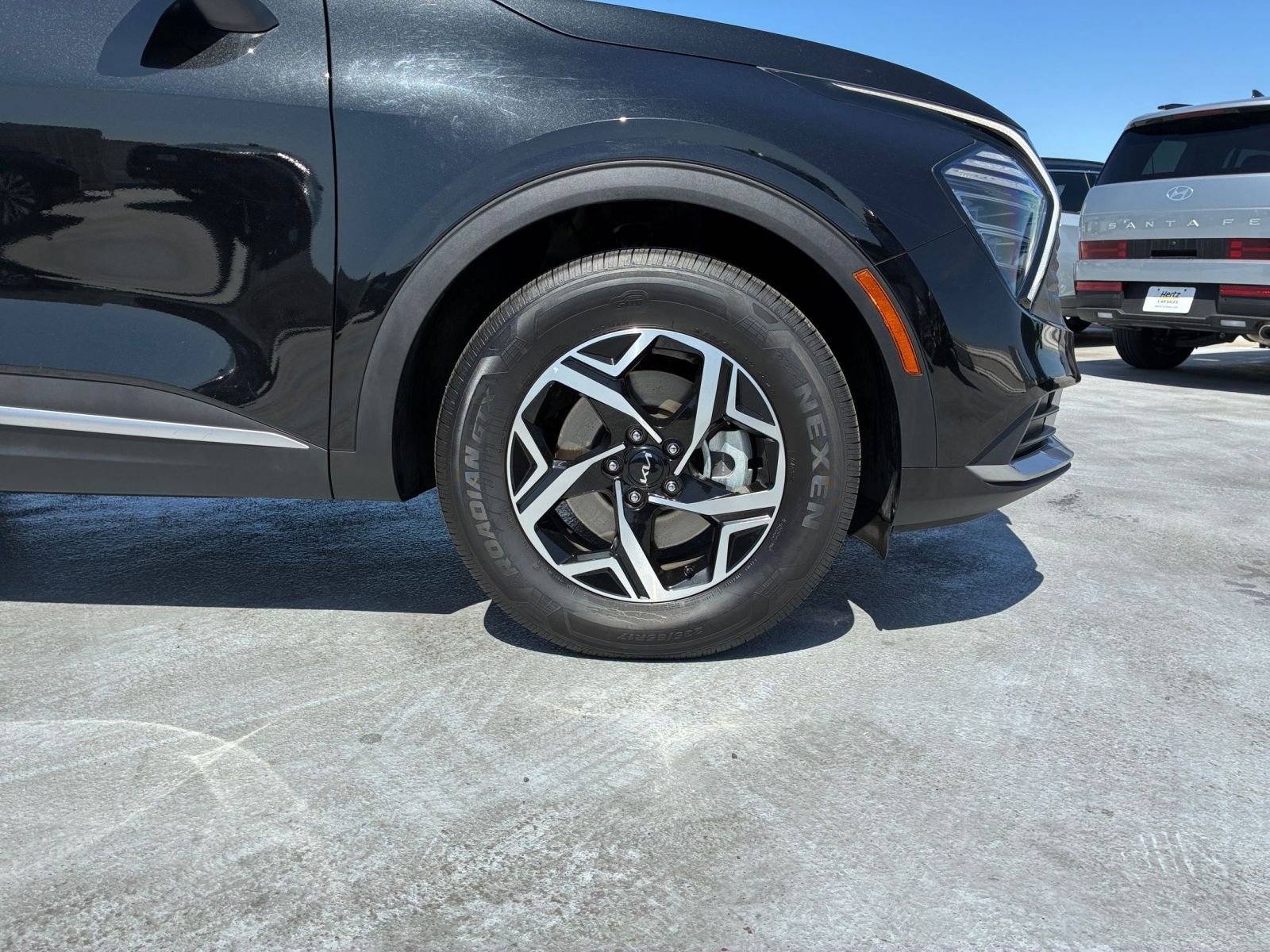 Thumbnail: 2025 Kia Sportage - 28