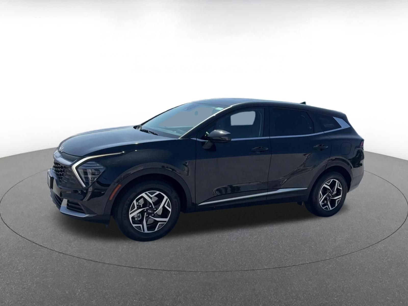 Thumbnail: 2025 Kia Sportage - 8