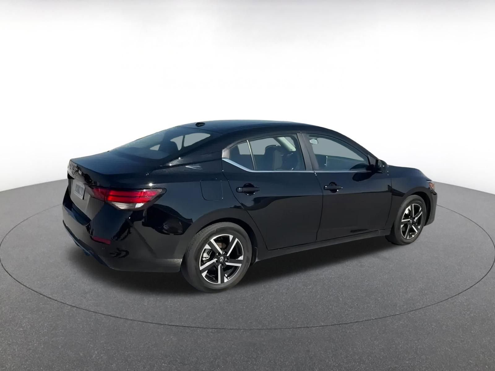 Thumbnail: 2025 Nissan Sentra - 15