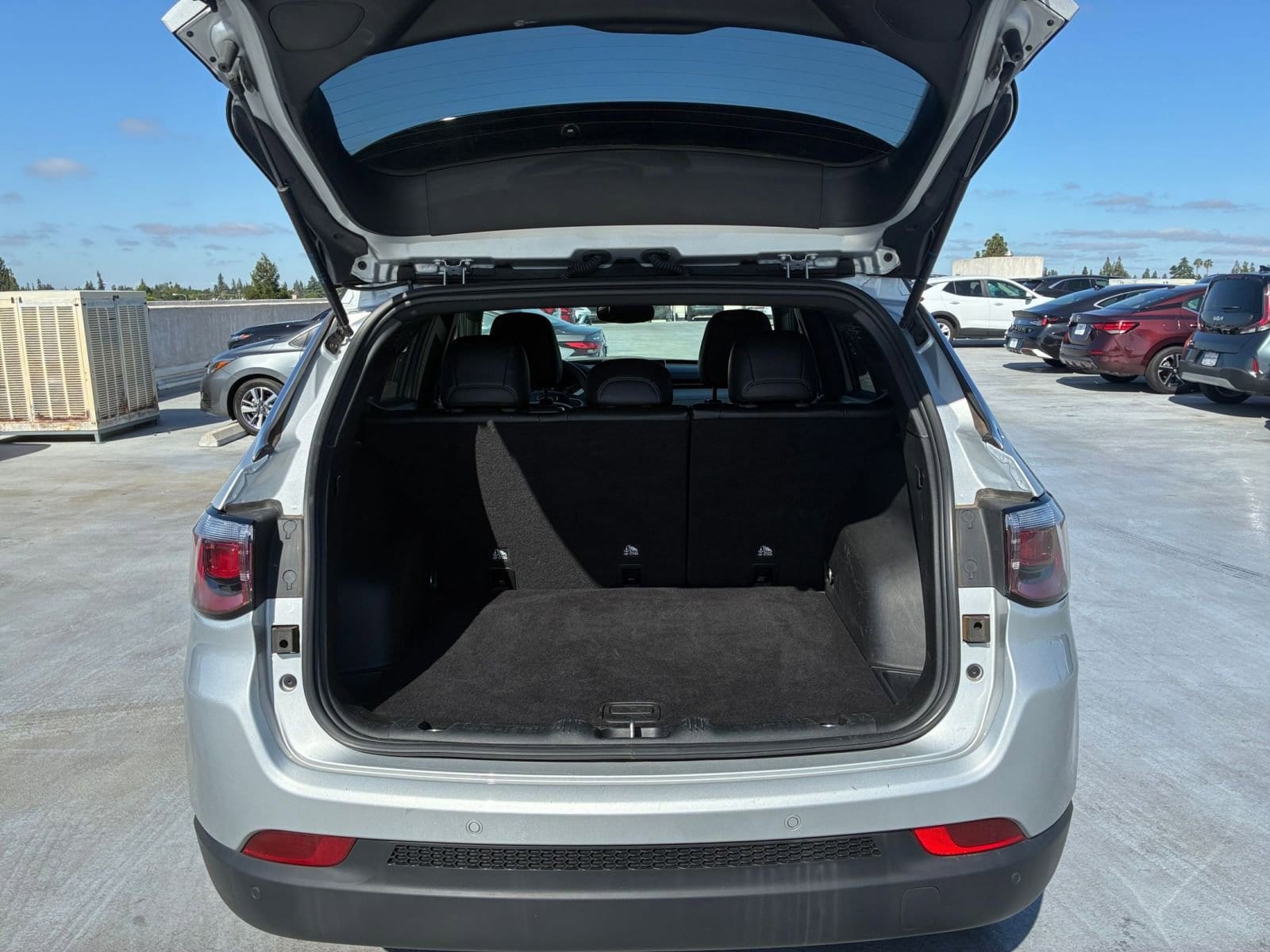 Thumbnail: 2025 Jeep Compass - 32