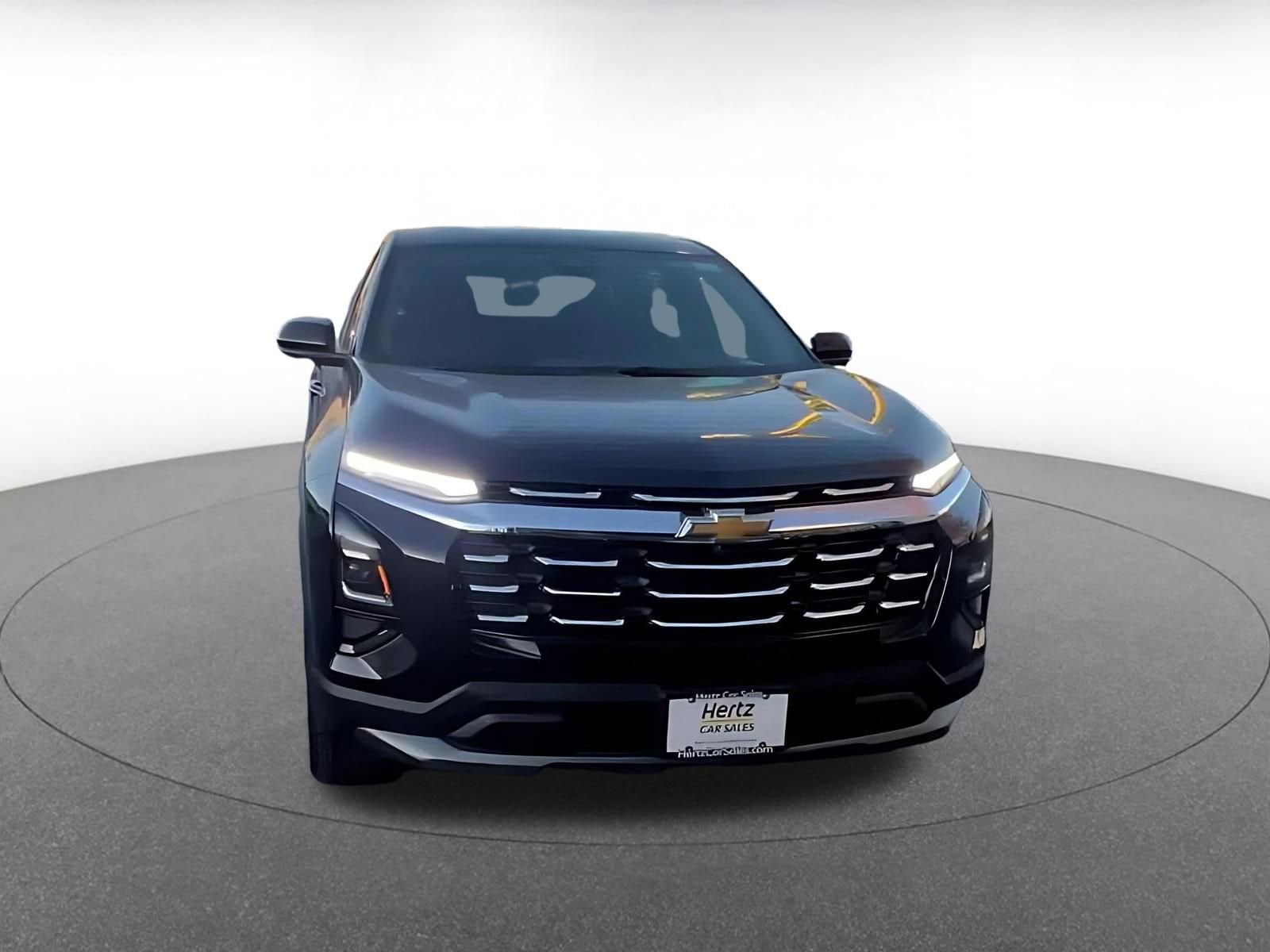 Thumbnail: 2025 Chevrolet Equinox - 4