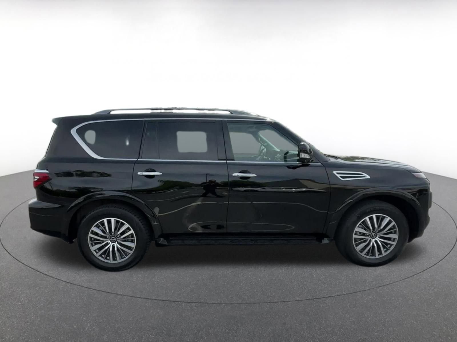 2023 Nissan Armada SL 16