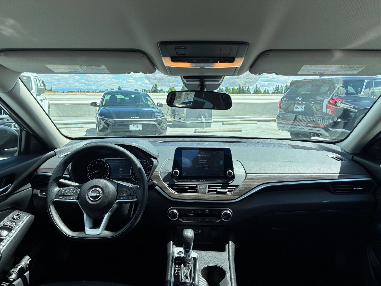 Thumbnail: 2025 Nissan Altima - 28