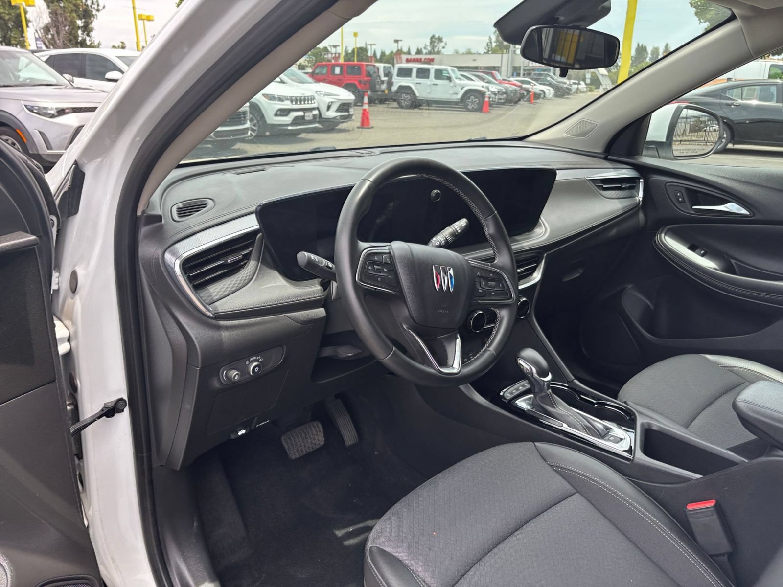 Thumbnail: 2025 Buick Encore GX - 28