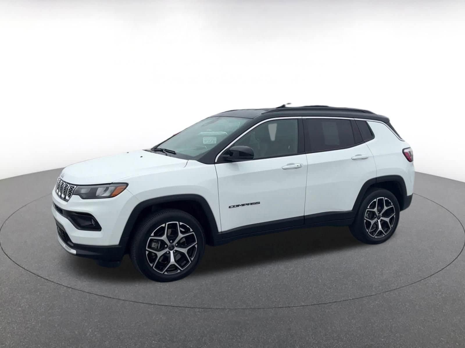 Thumbnail: 2025 Jeep Compass - 8