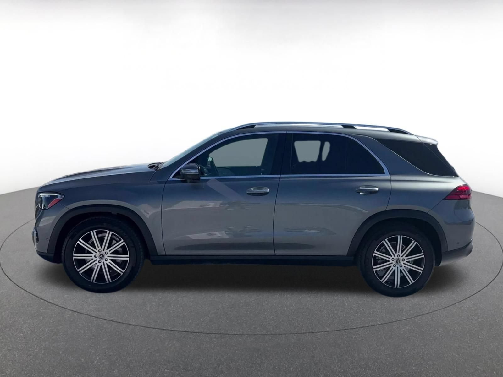 Thumbnail: 2026 Mercedes-Benz GLE - 9