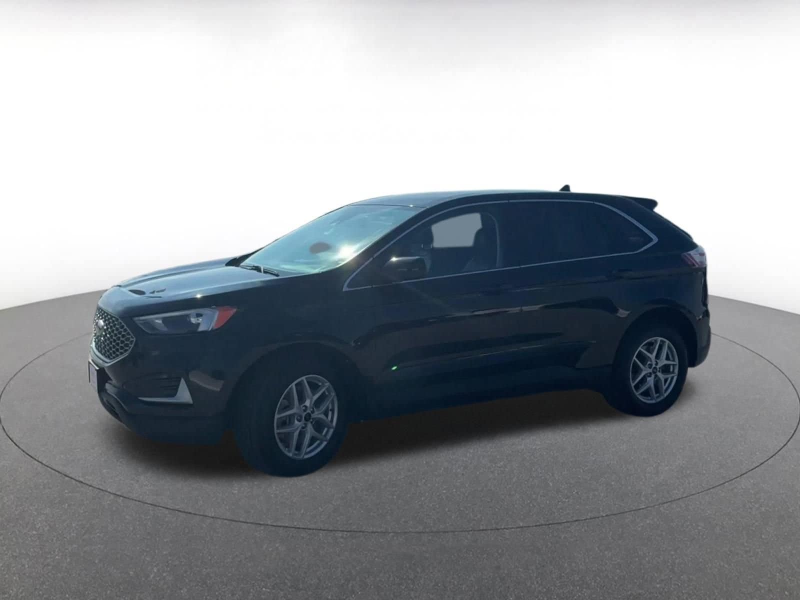 Thumbnail: 2024 Ford Edge - 8