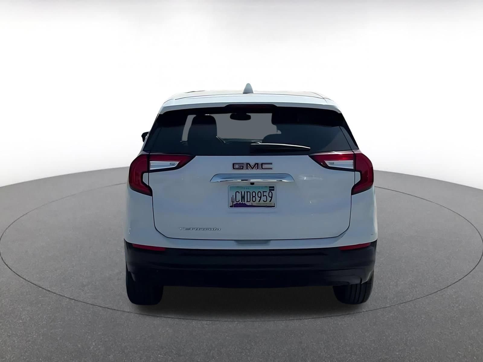 Thumbnail: 2024 GMC Terrain - 12