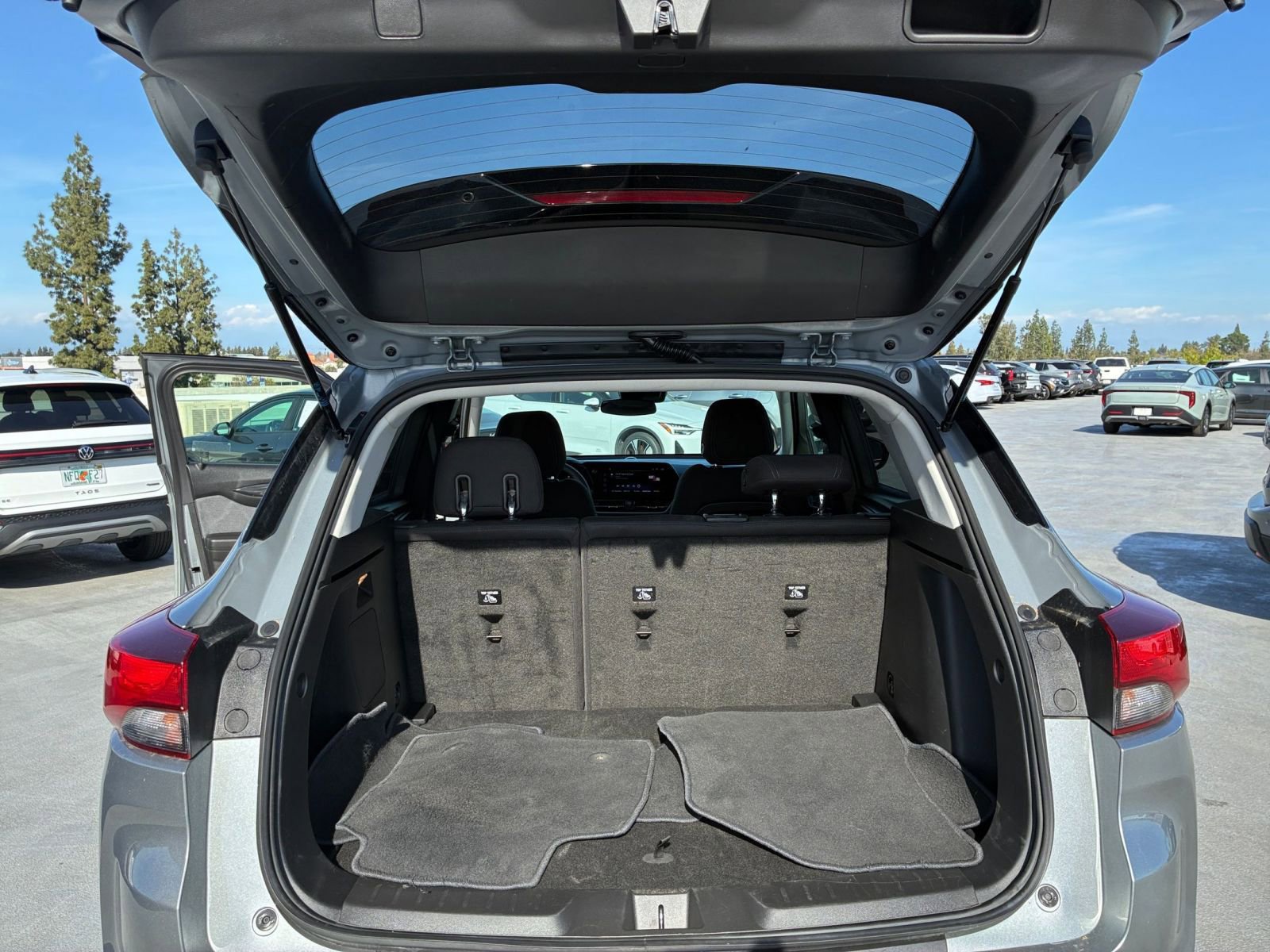 Thumbnail: 2025 Chevrolet TrailBlazer - 30