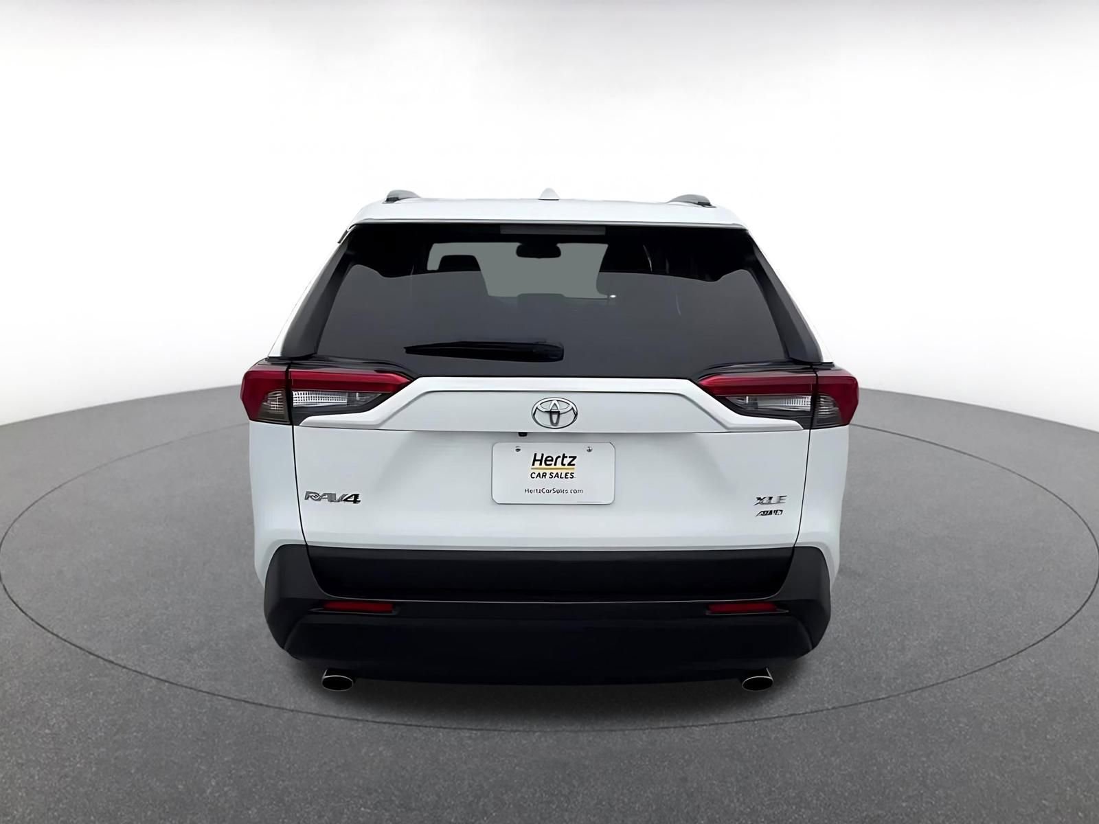 Thumbnail: 2025 Toyota RAV4 - 11