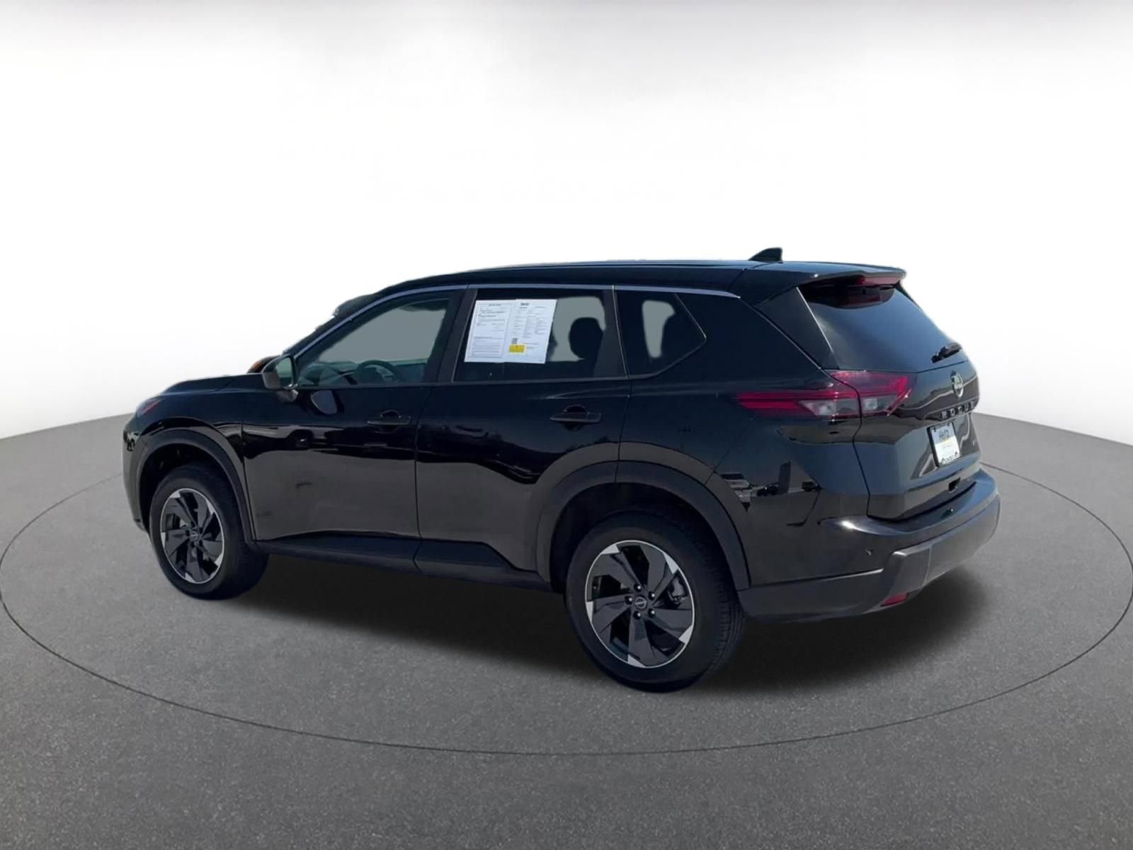 Thumbnail: 2025 Nissan Rogue - 10