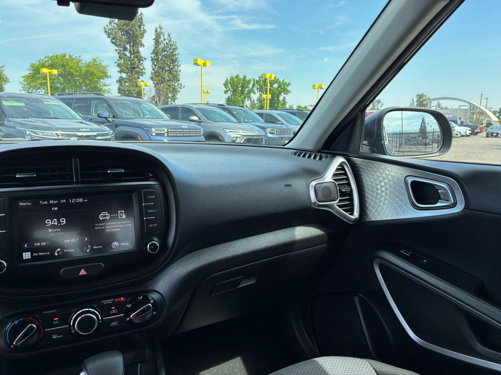Thumbnail: 2025 Kia Soul - 33