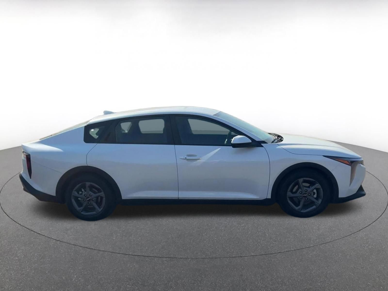 Thumbnail: 2025 Kia K4 - 16