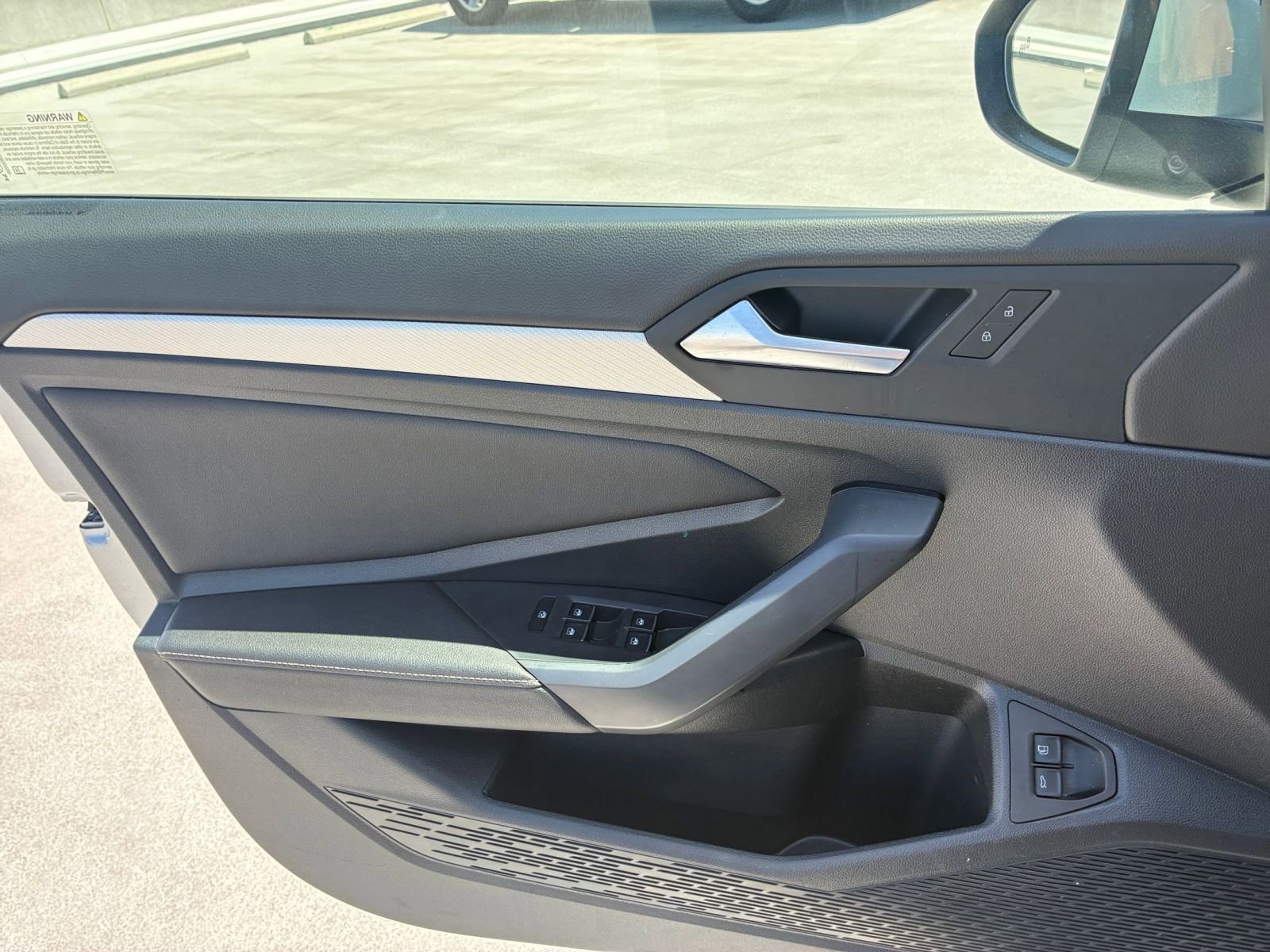 Thumbnail: 2024 Volkswagen Jetta - 20