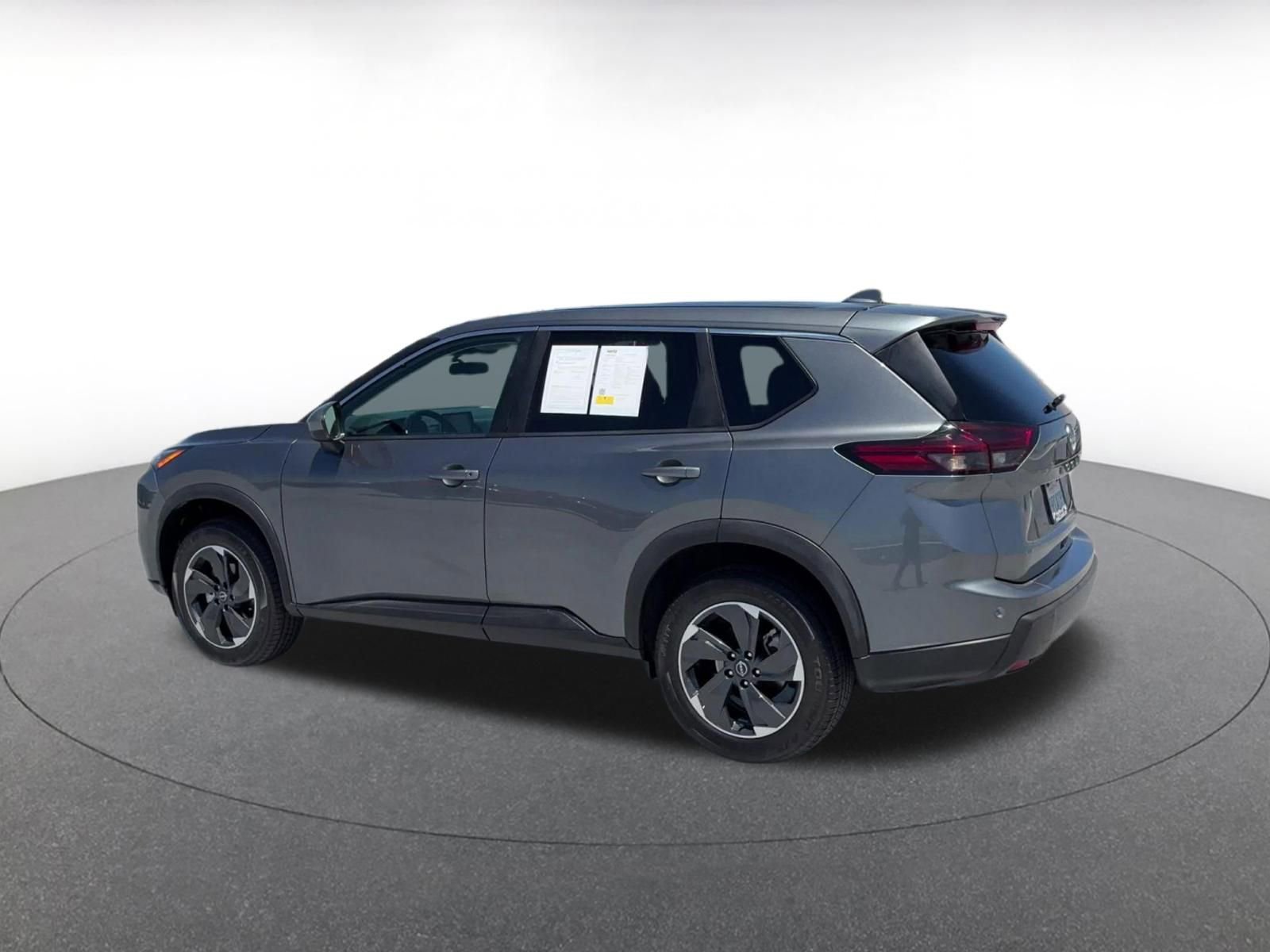 Thumbnail: 2025 Nissan Rogue - 10