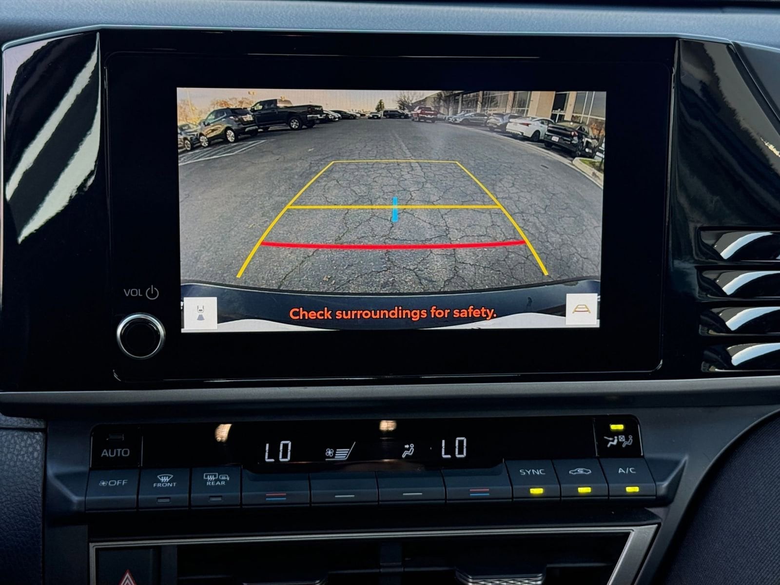 Thumbnail: 2025 Toyota Camry - 17