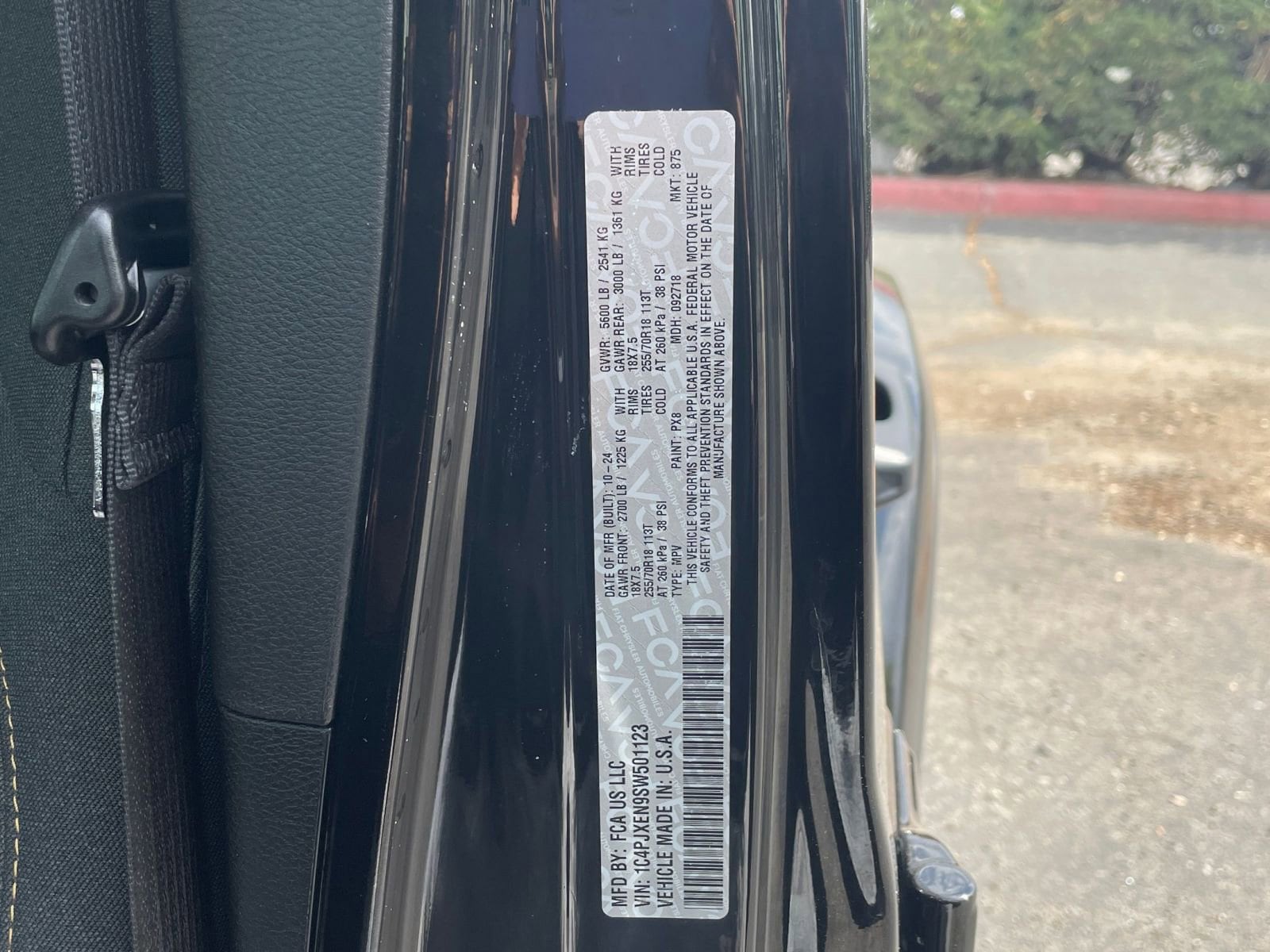 Thumbnail: 2025 Jeep Wrangler - 28