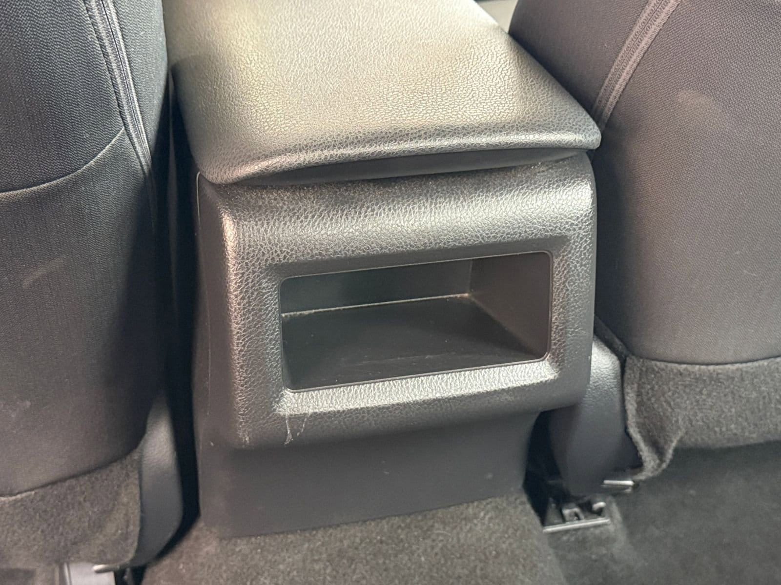 Thumbnail: 2023 Toyota Camry - 24