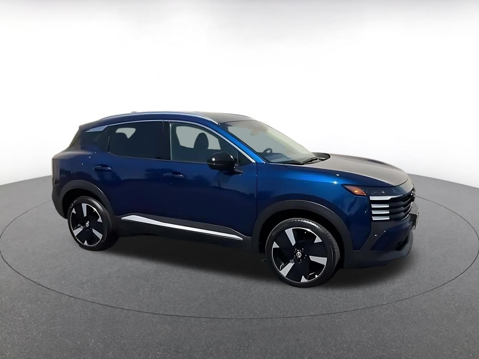 Thumbnail: 2026 Nissan Kicks - 2