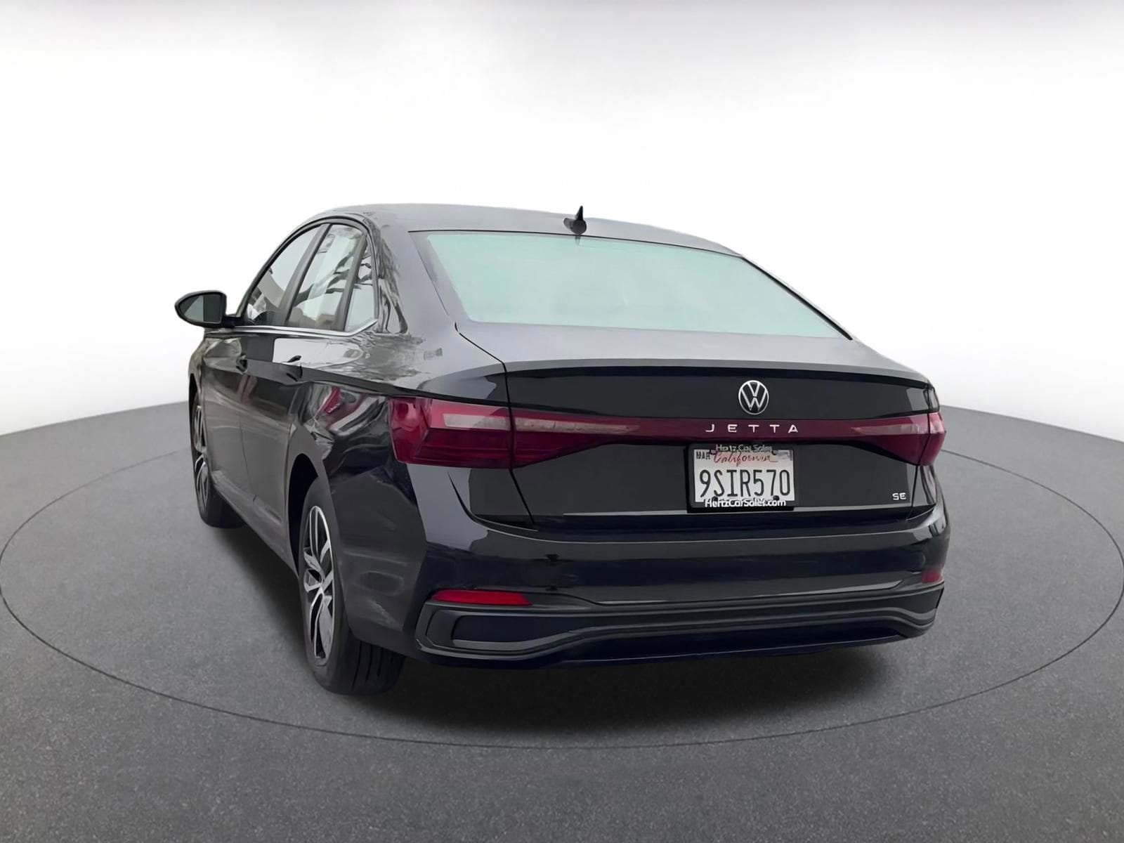 Thumbnail: 2025 Volkswagen Jetta - 11