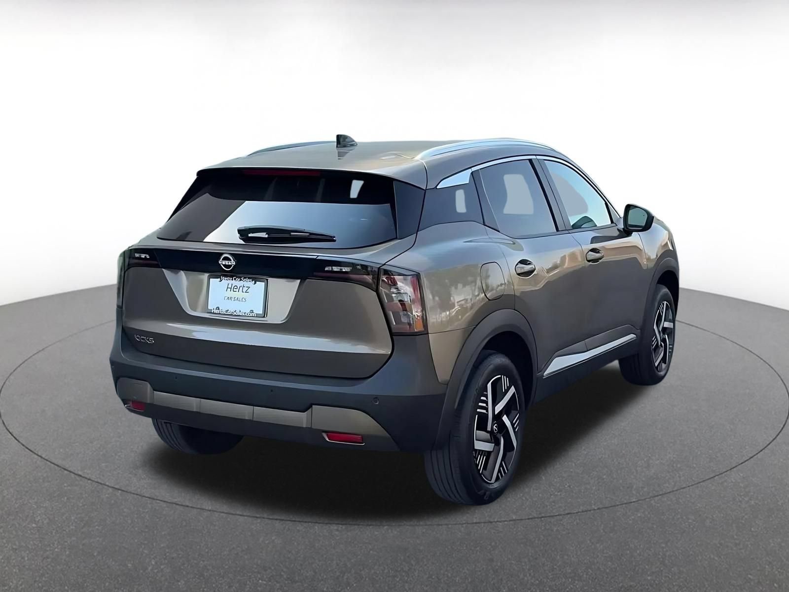 Thumbnail: 2026 Nissan Kicks - 14