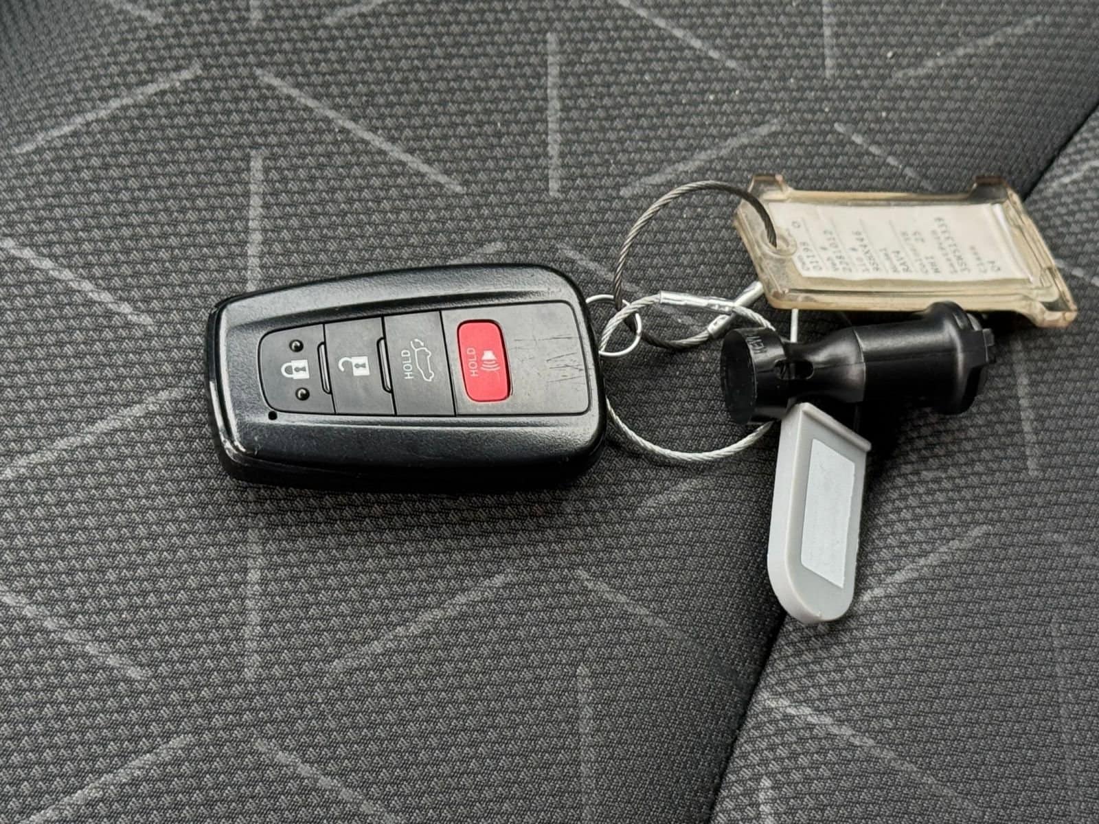 Thumbnail: 2025 Toyota RAV4 - 22