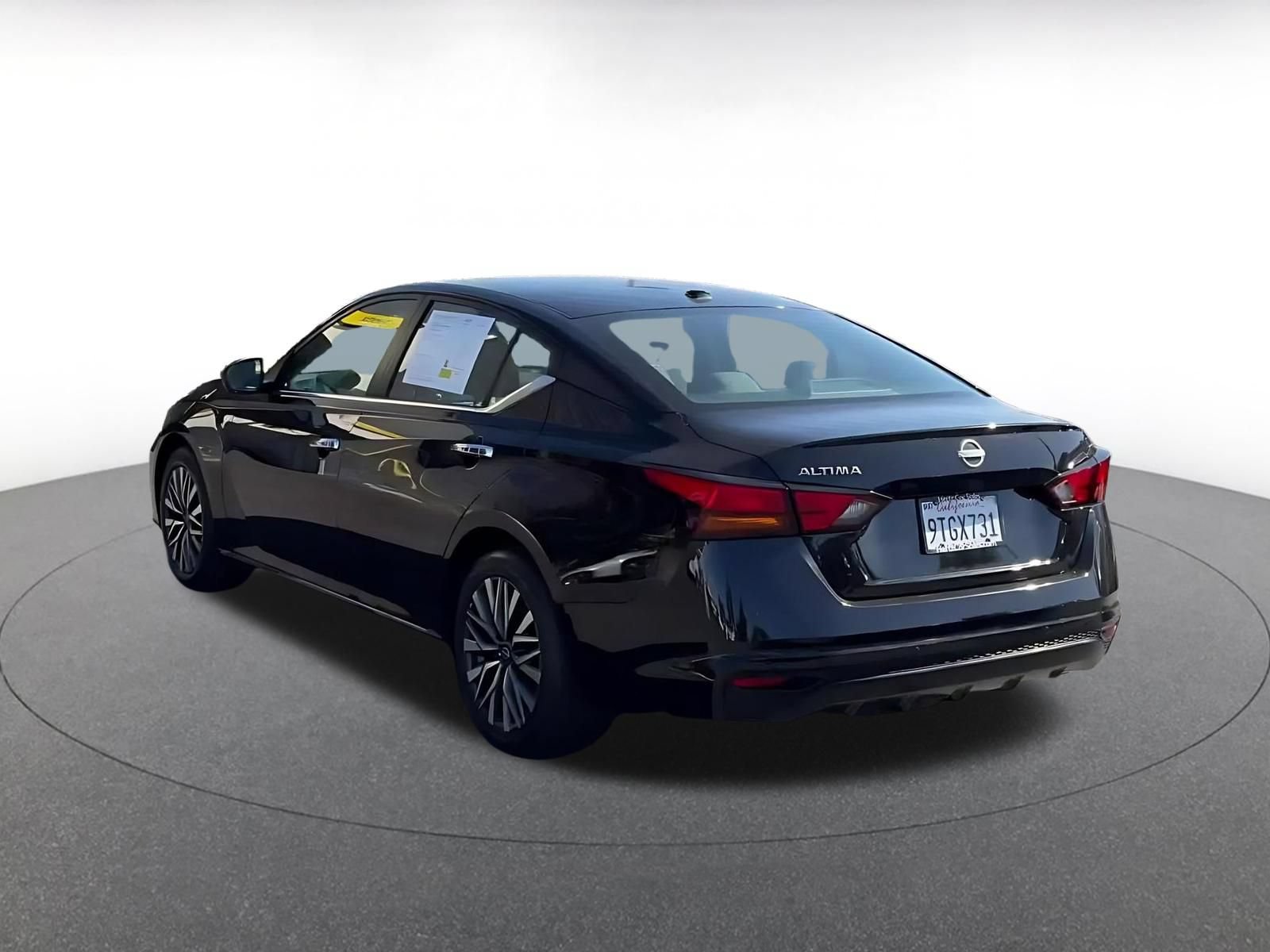 Thumbnail: 2025 Nissan Altima - 11