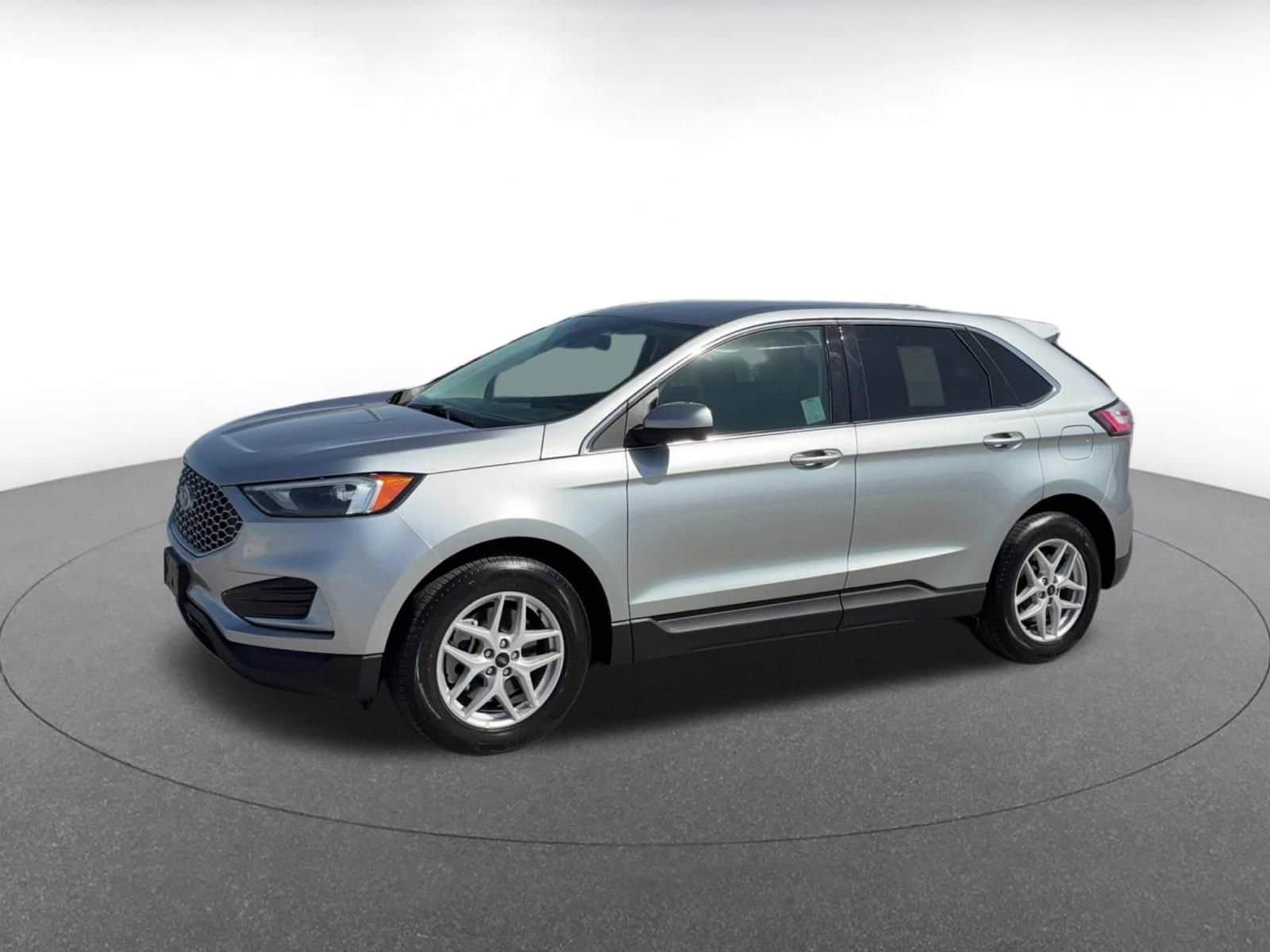 Image 7 of 2024 Ford Edge SUV