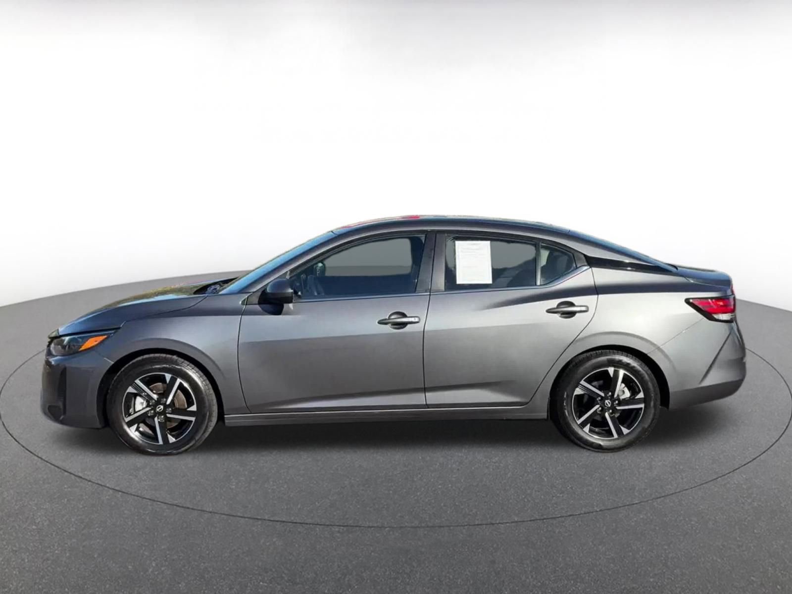 Thumbnail: 2025 Nissan Sentra - 9