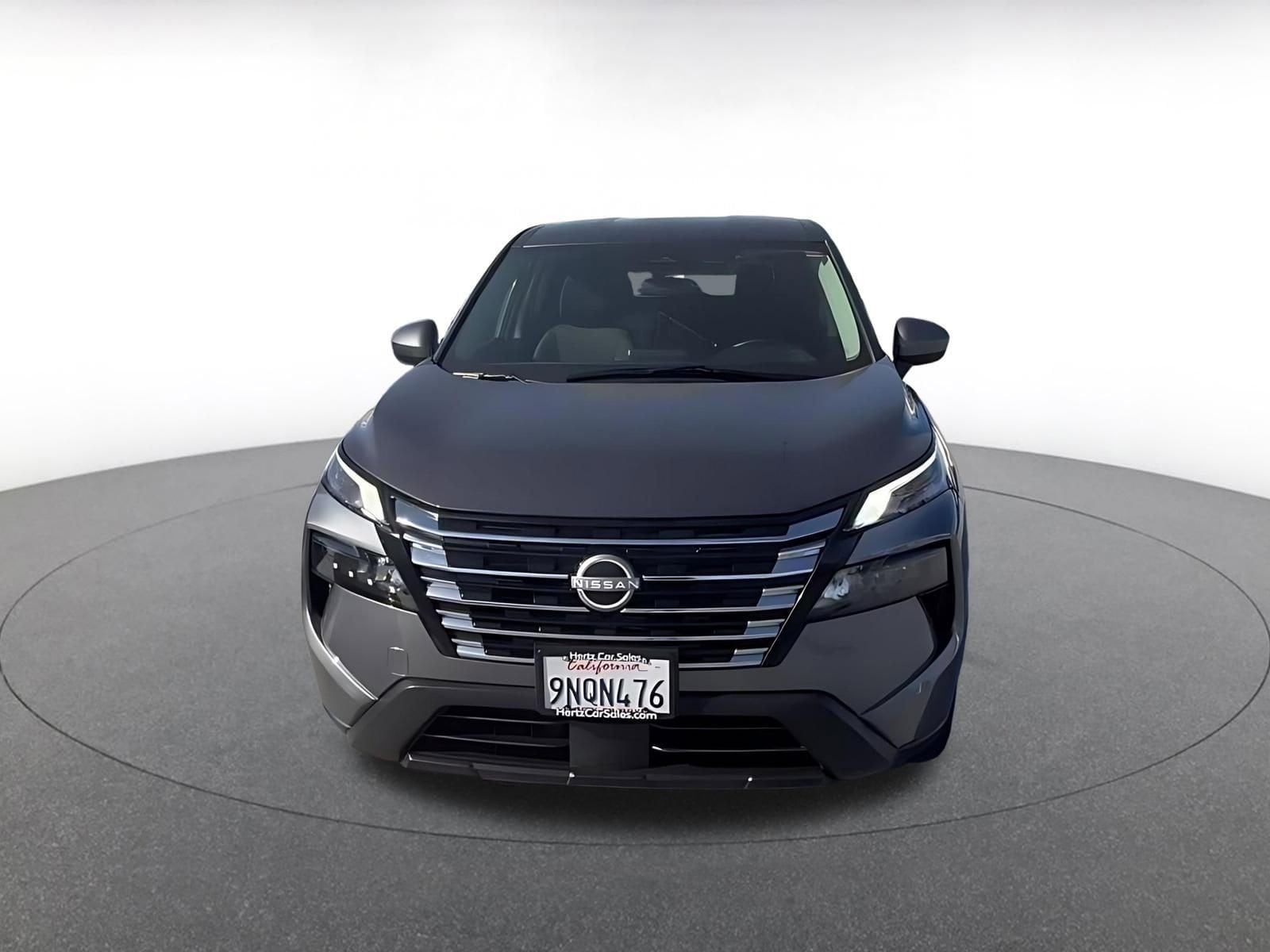 Thumbnail: 2025 Nissan Rogue - 4