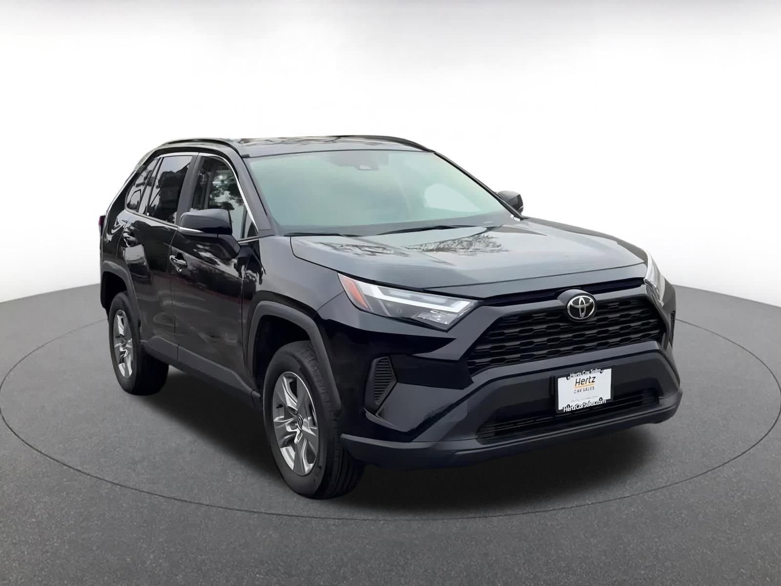 Thumbnail: 2025 Toyota RAV4 - 3
